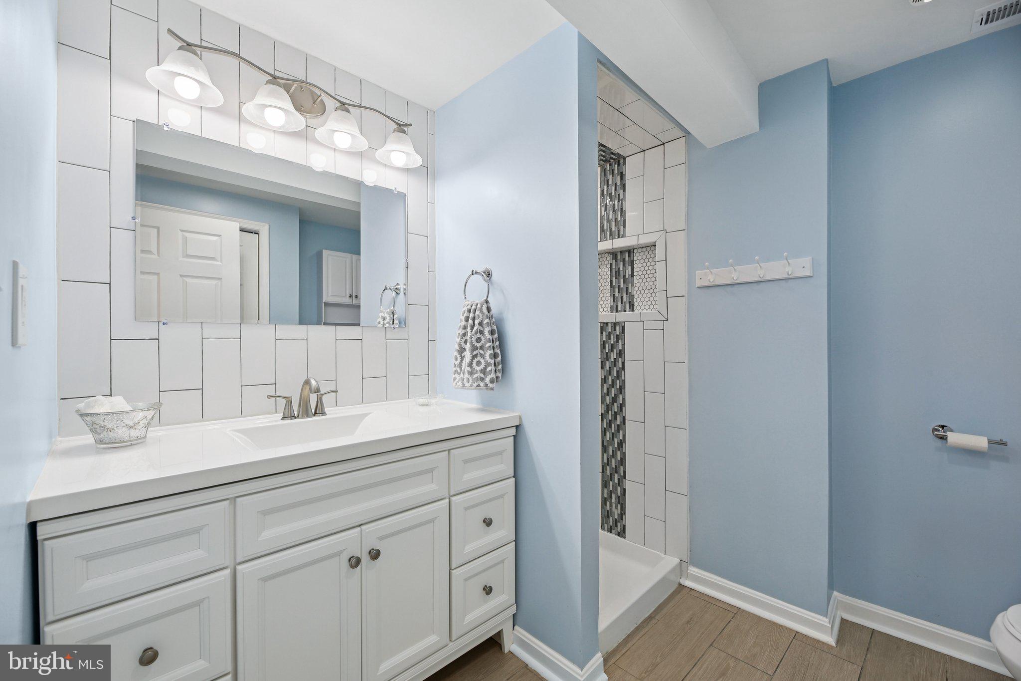 MAJORS CHOICE - Residential