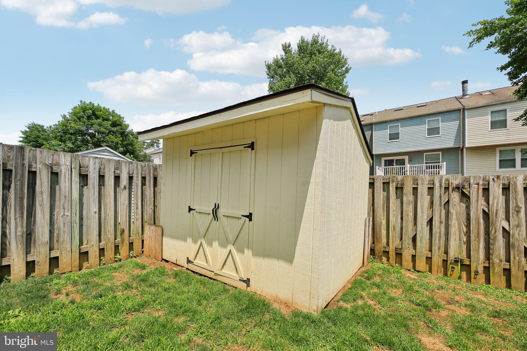 MAJORS CHOICE - Residential