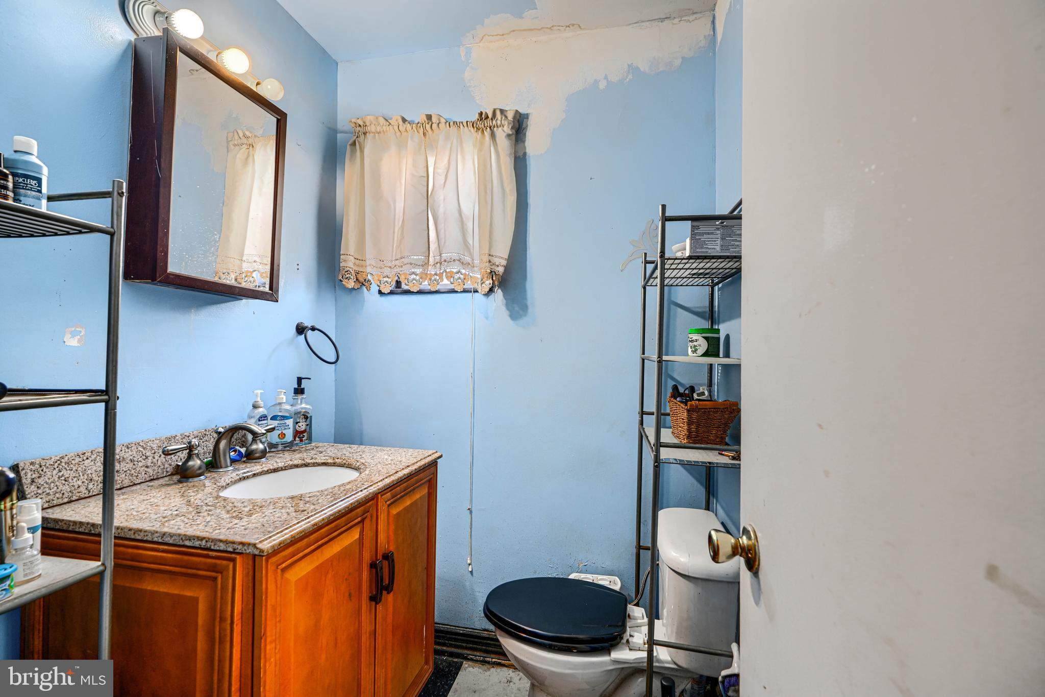 GORDONS CORNER - Residential