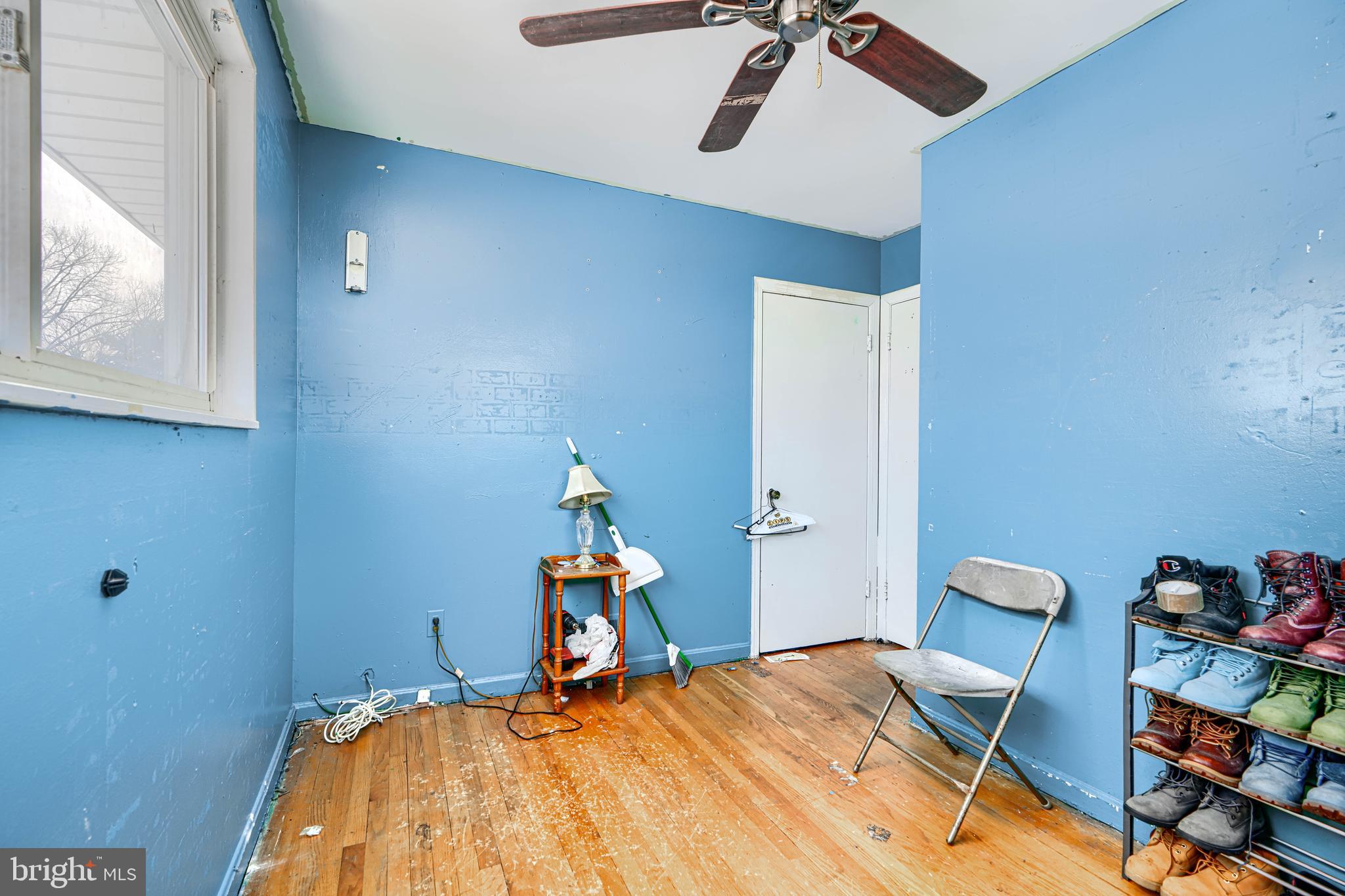 GORDONS CORNER - Residential