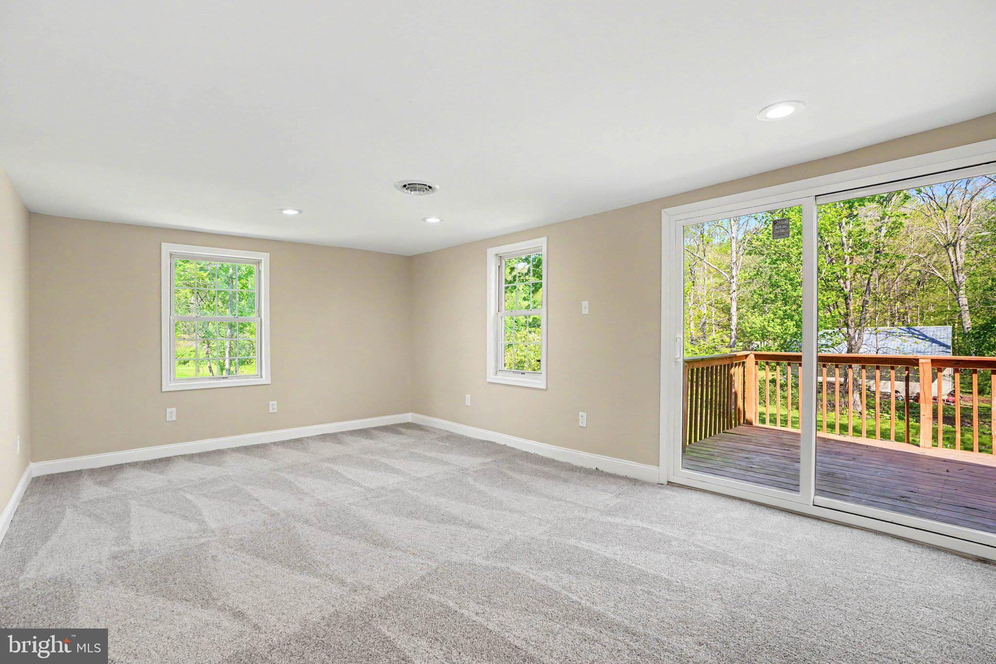 158 SHADY LANE