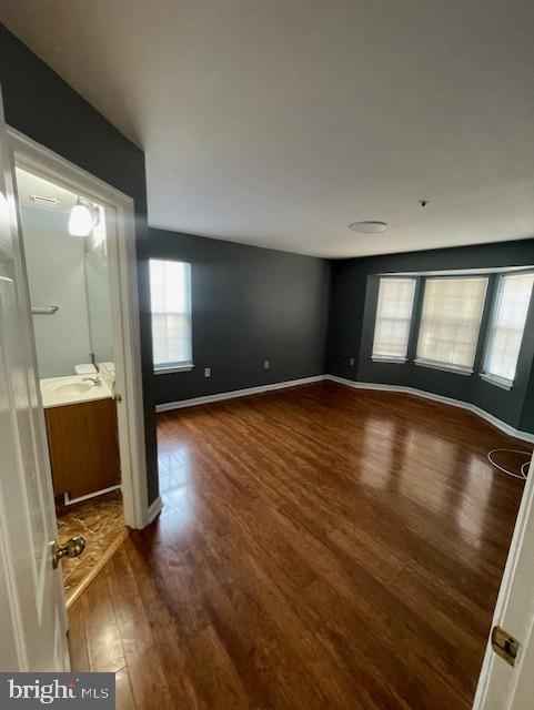 LAKE POINTE AT TOWN CENTER - Residential Lease