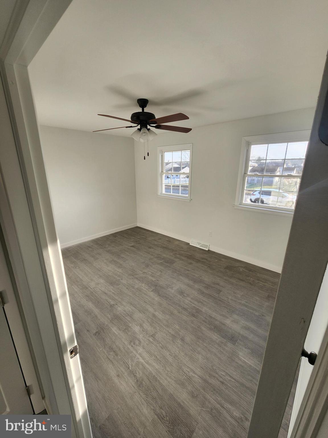 LAKE VALLEY - Residential