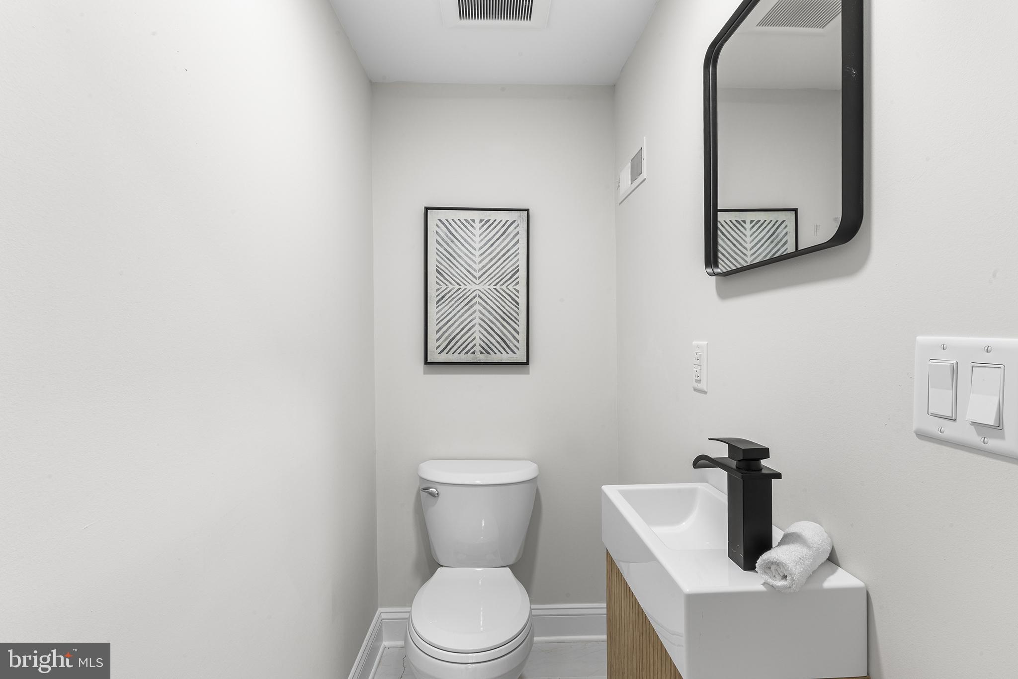 PASSYUNK SQUARE - Residential