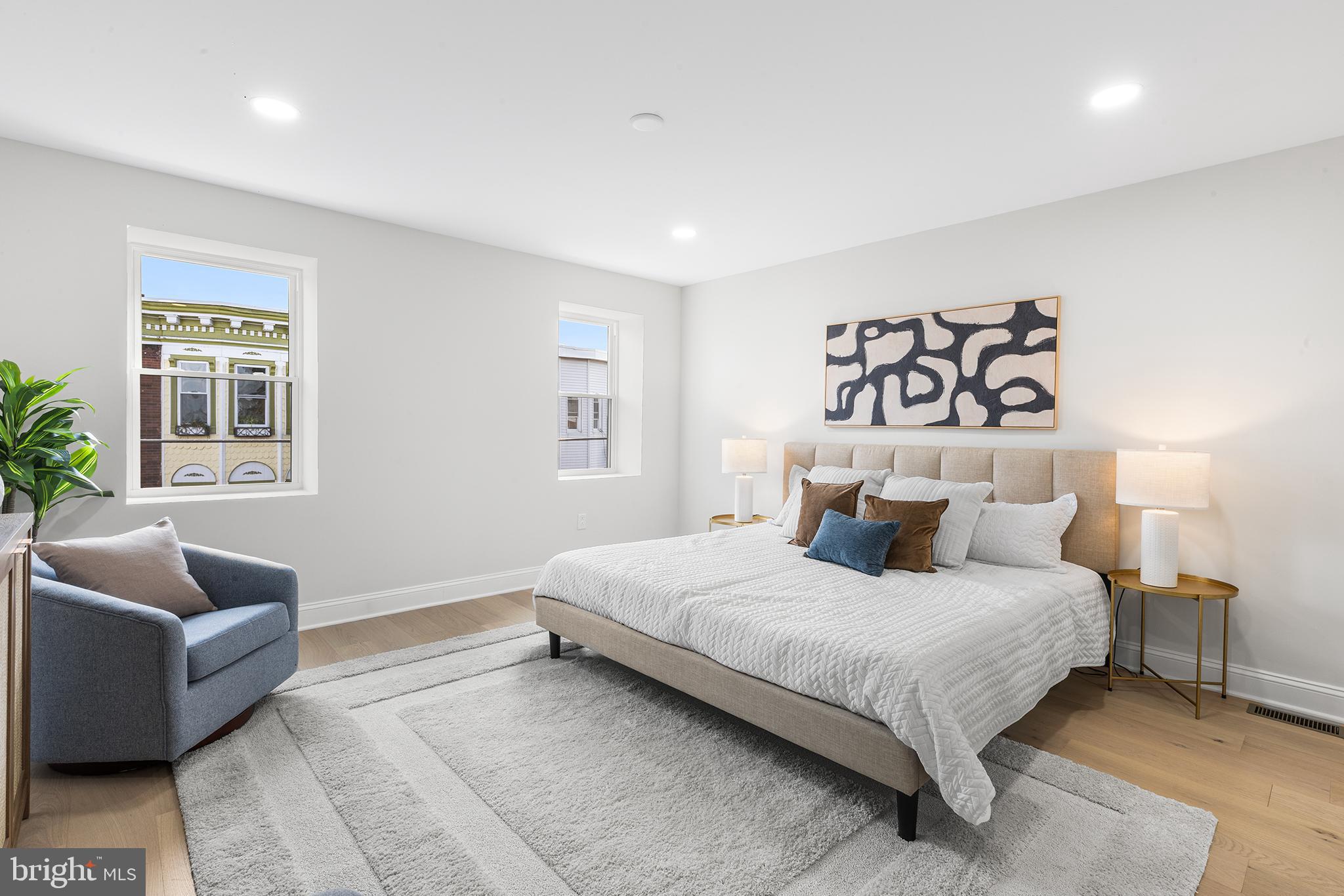 PASSYUNK SQUARE - Residential