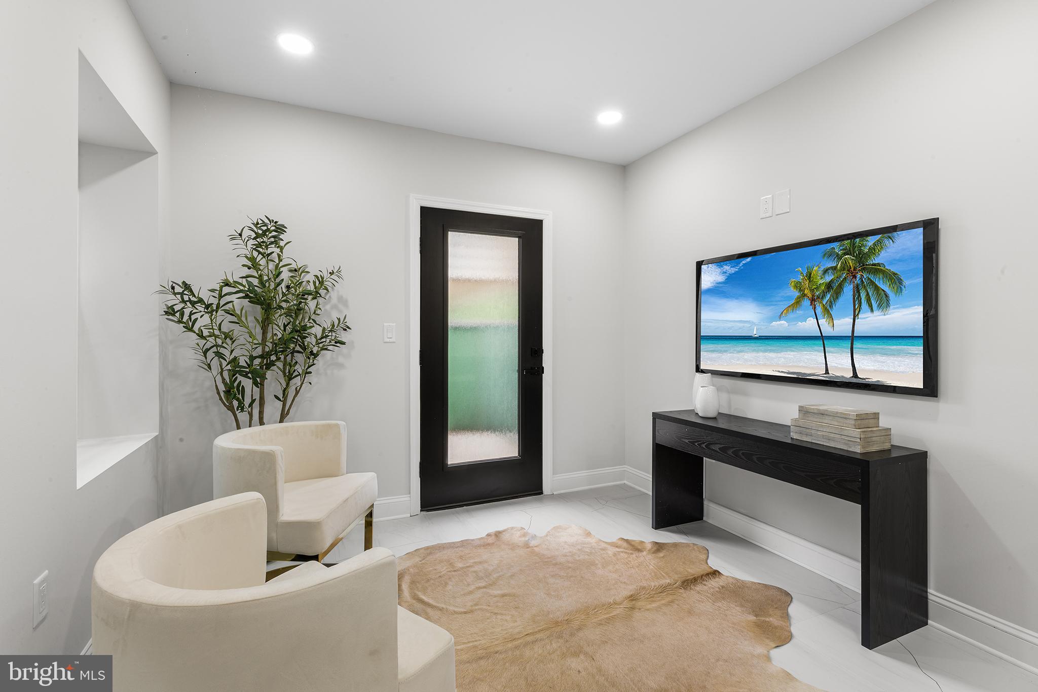 PASSYUNK SQUARE - Residential