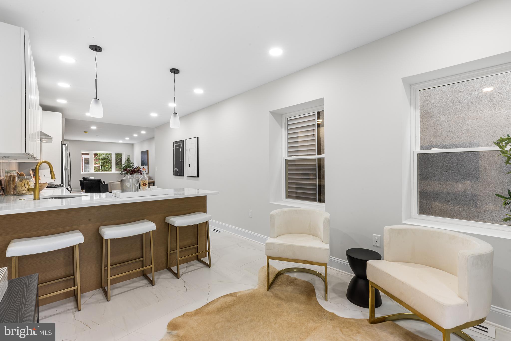 PASSYUNK SQUARE - Residential