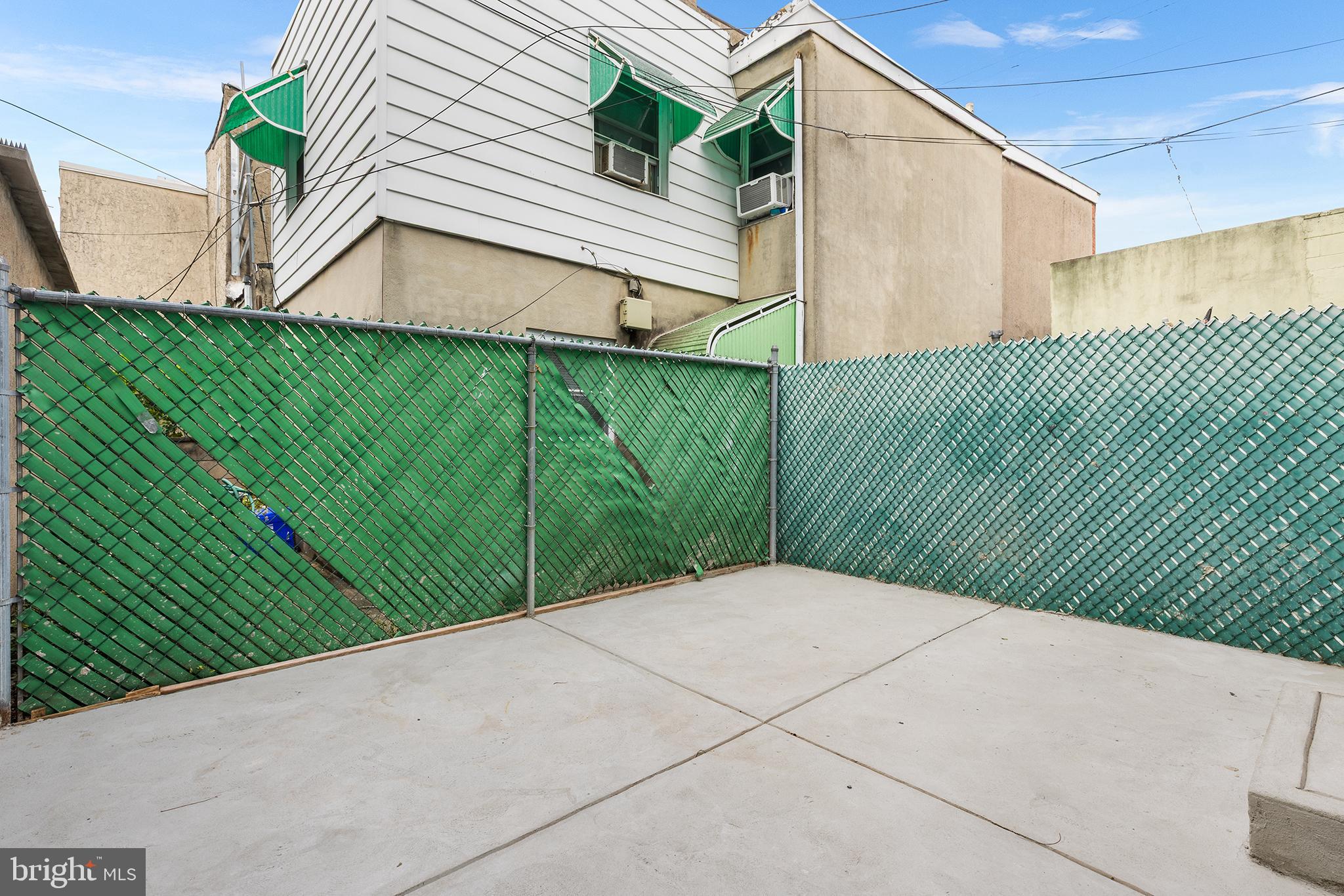 PASSYUNK SQUARE - Residential