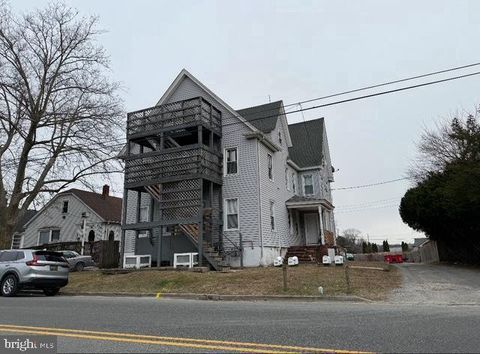 Photo of 325 N Broad Street, CARNEYS POINT, NJ 08069 (MLS # NJSA2017868)