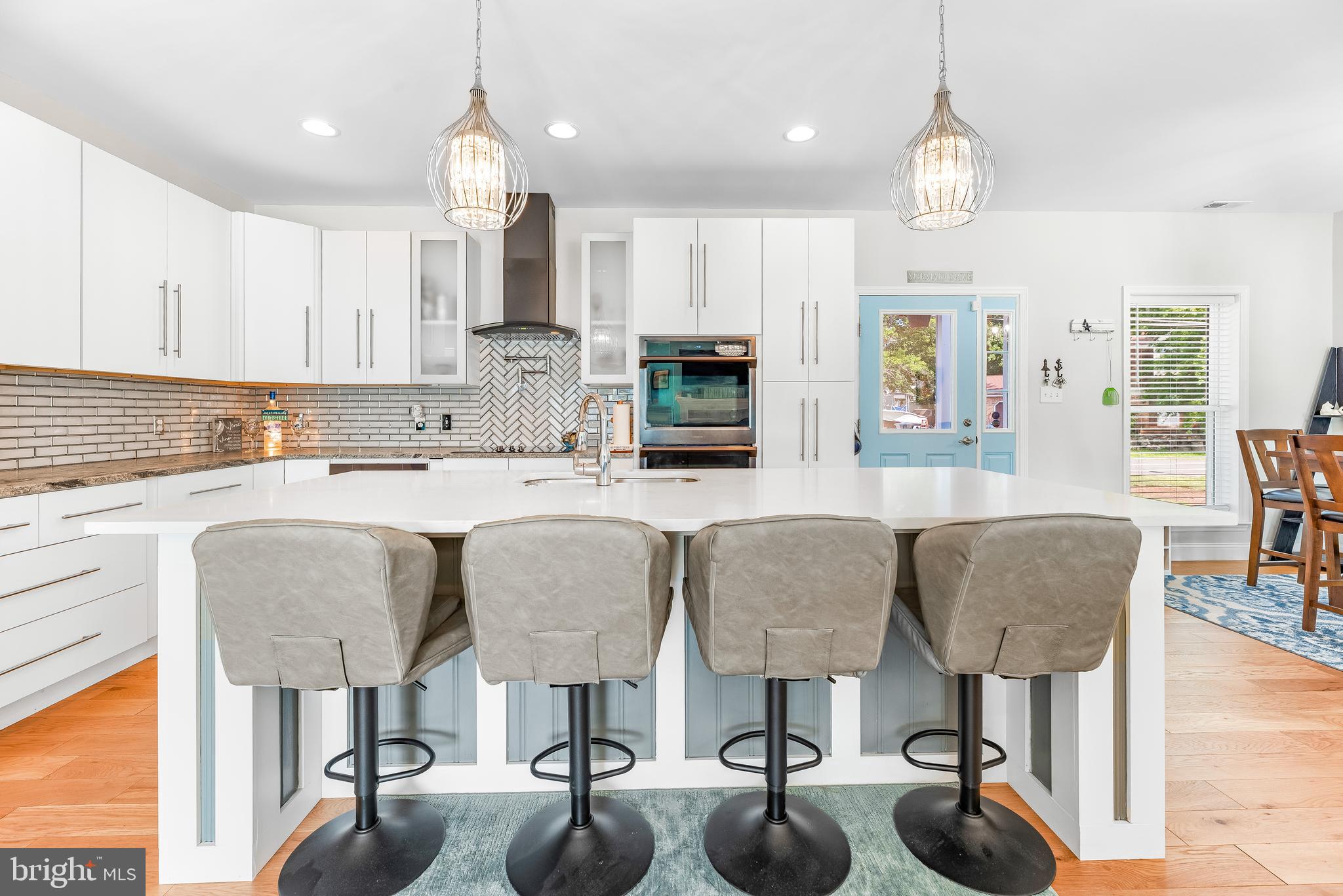 AVALON SHORES - Residential