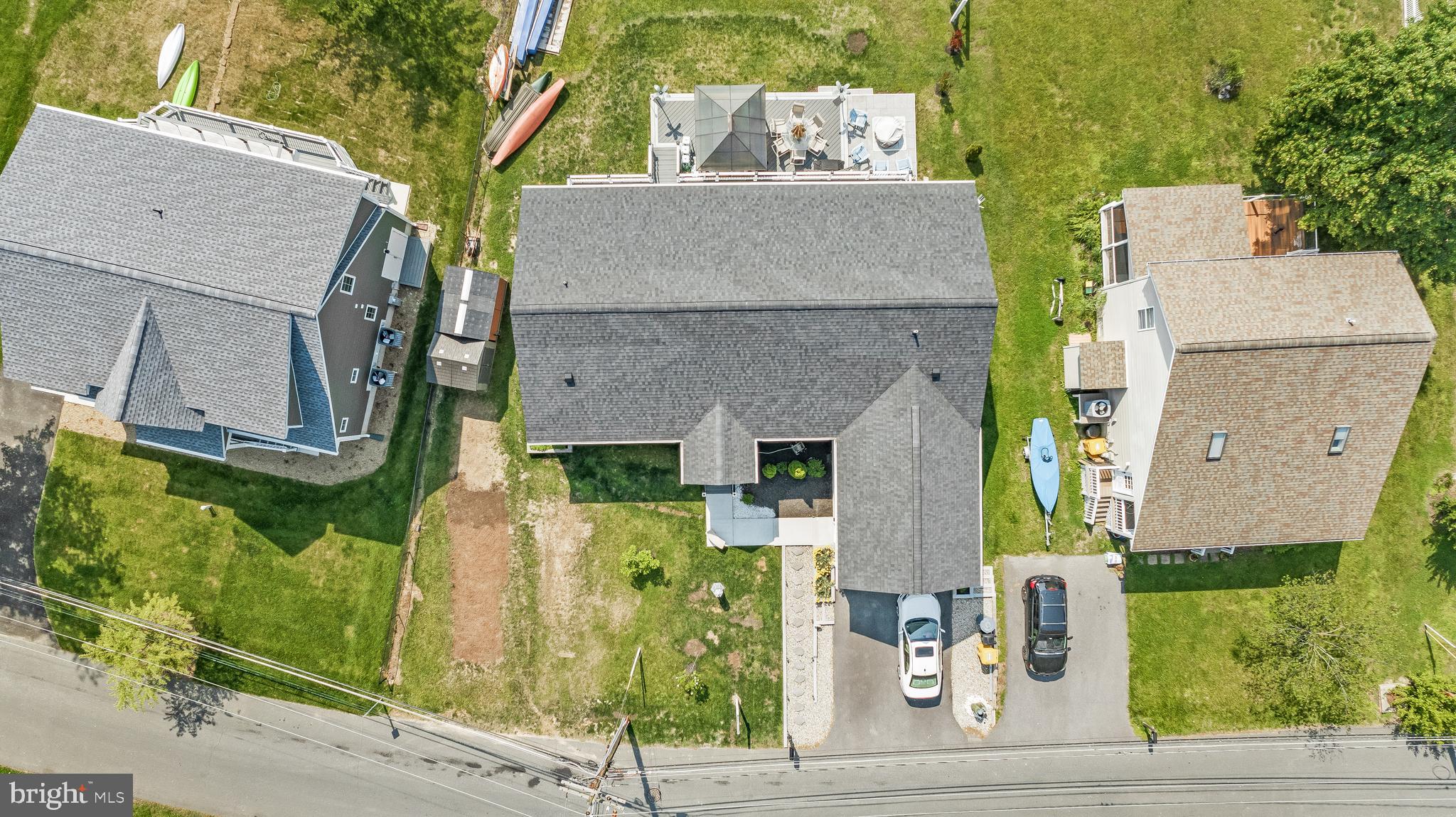 AVALON SHORES - Residential