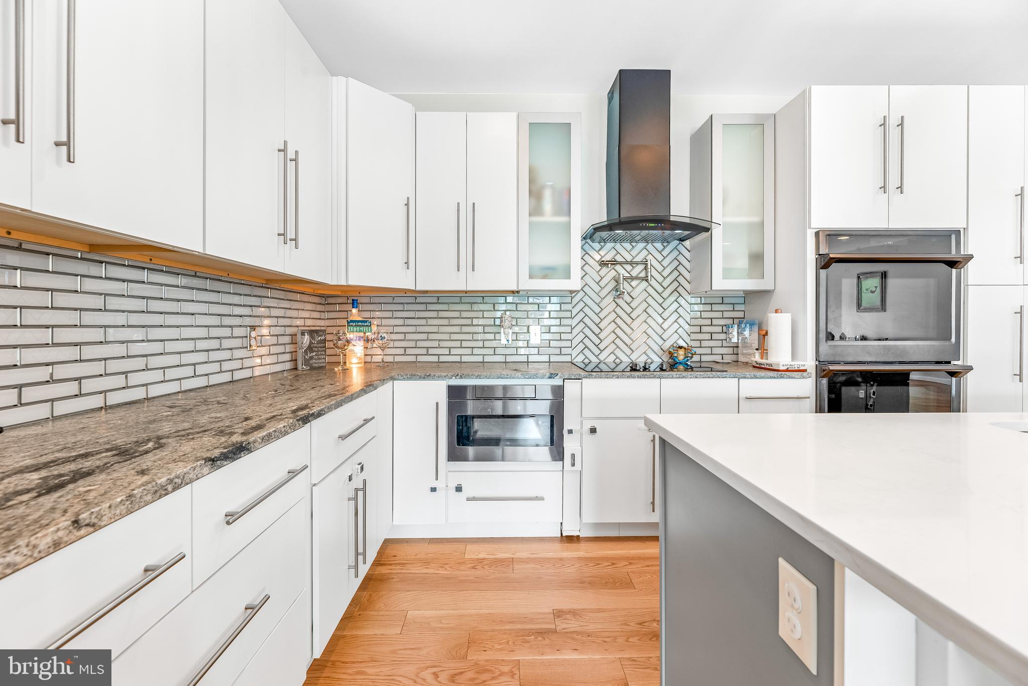 AVALON SHORES - Residential