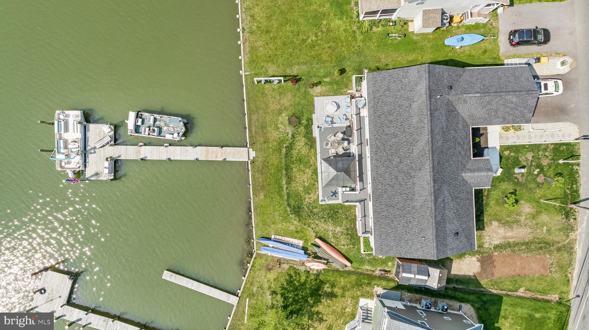 AVALON SHORES - Residential