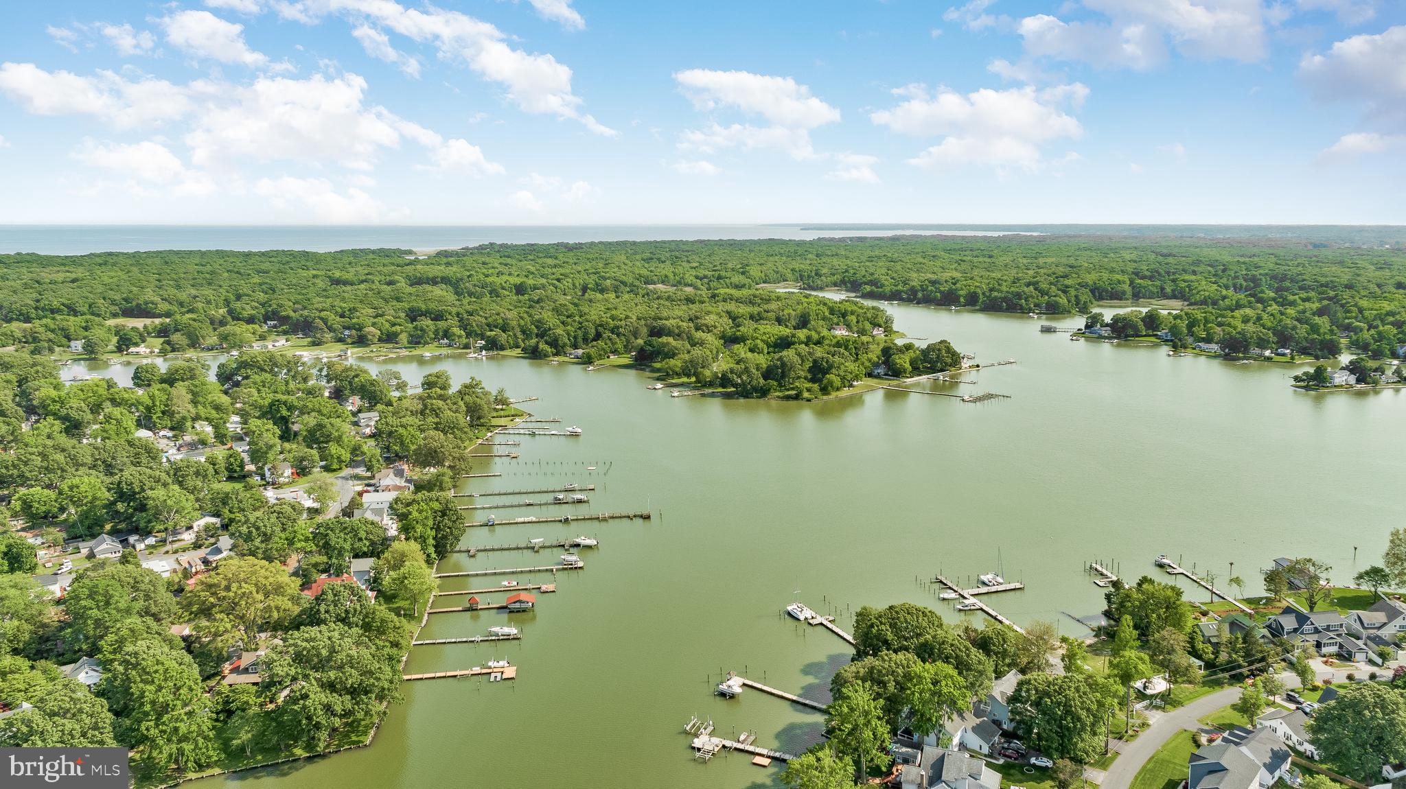 AVALON SHORES - Residential