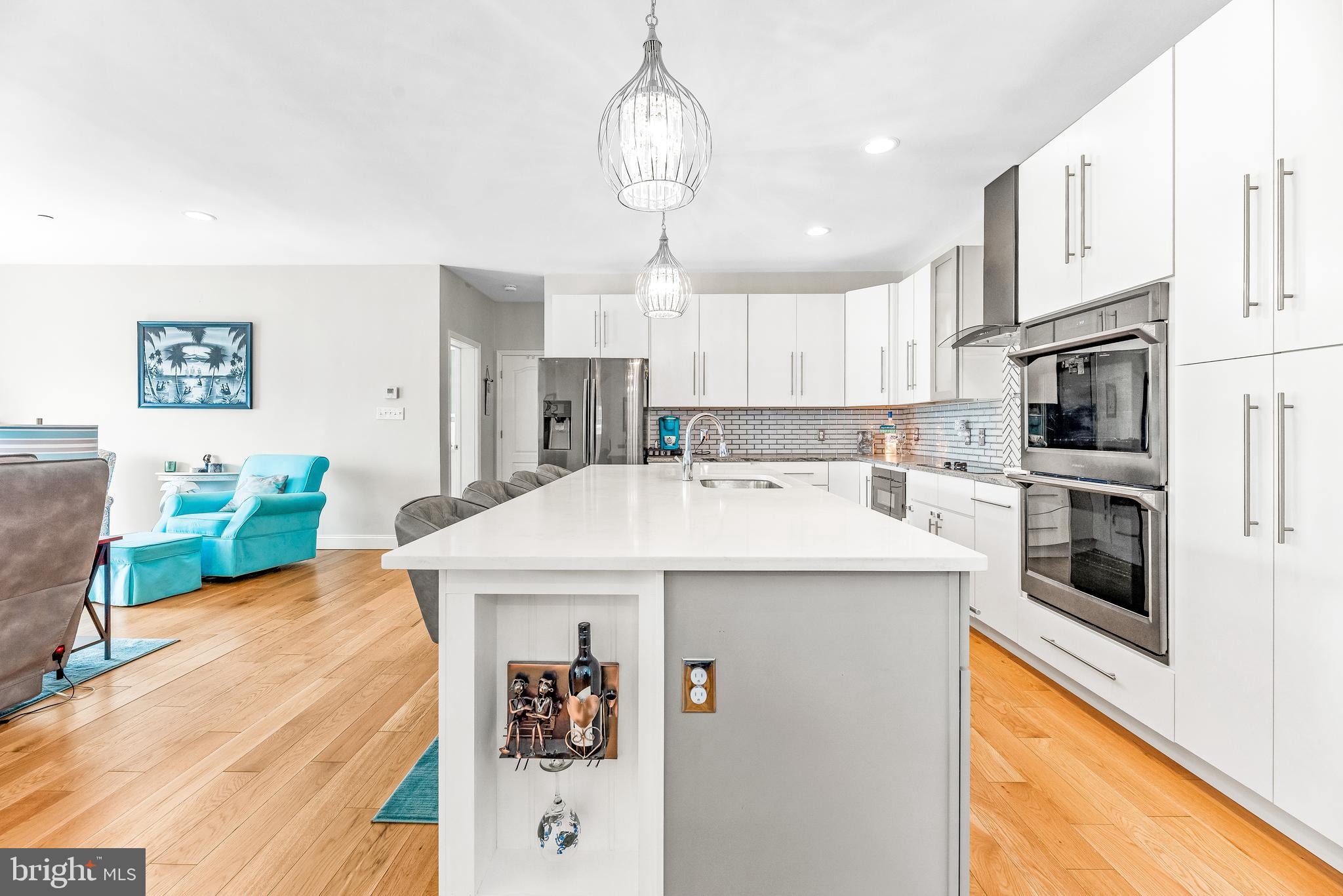 AVALON SHORES - Residential