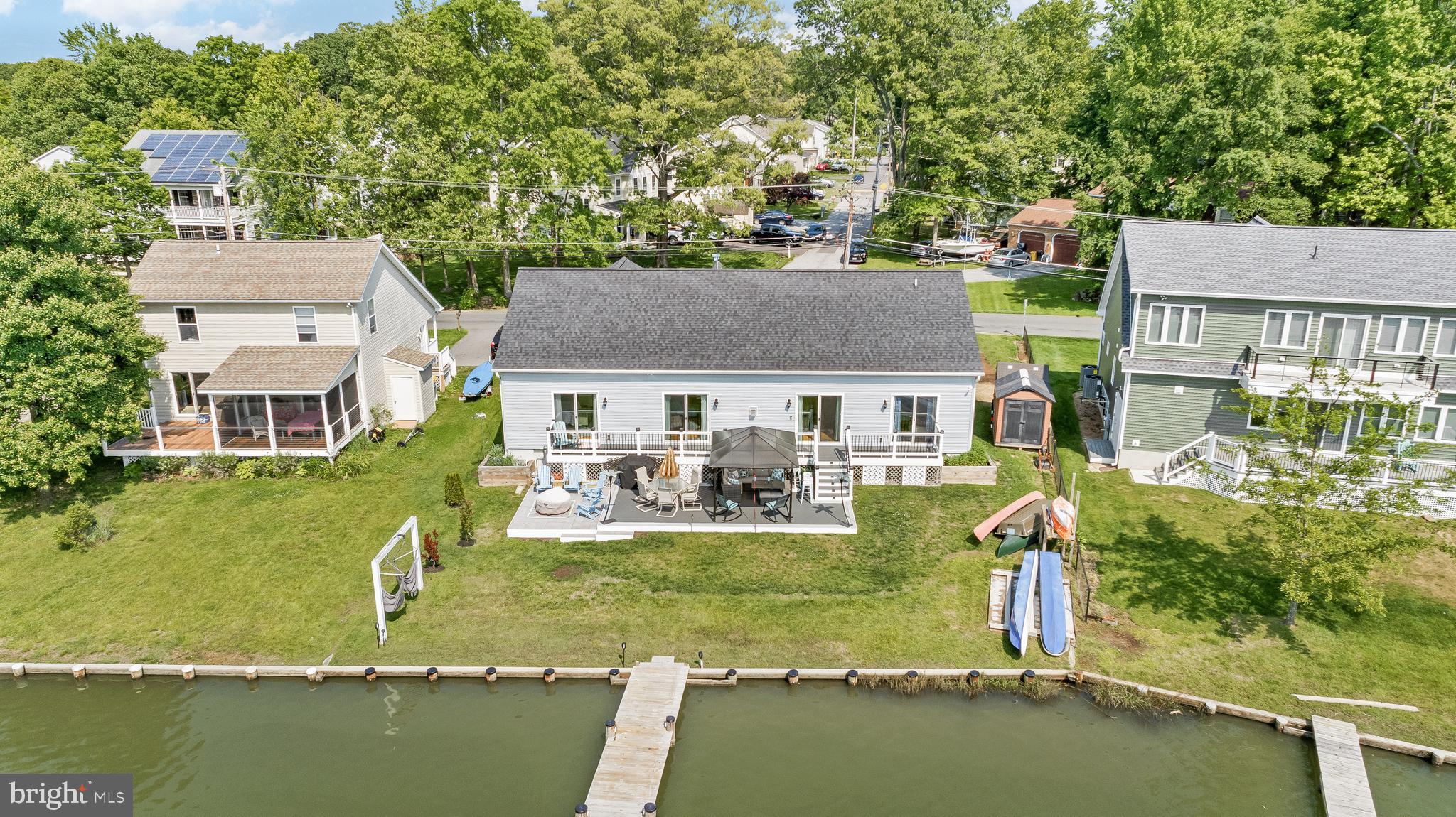 AVALON SHORES - Residential