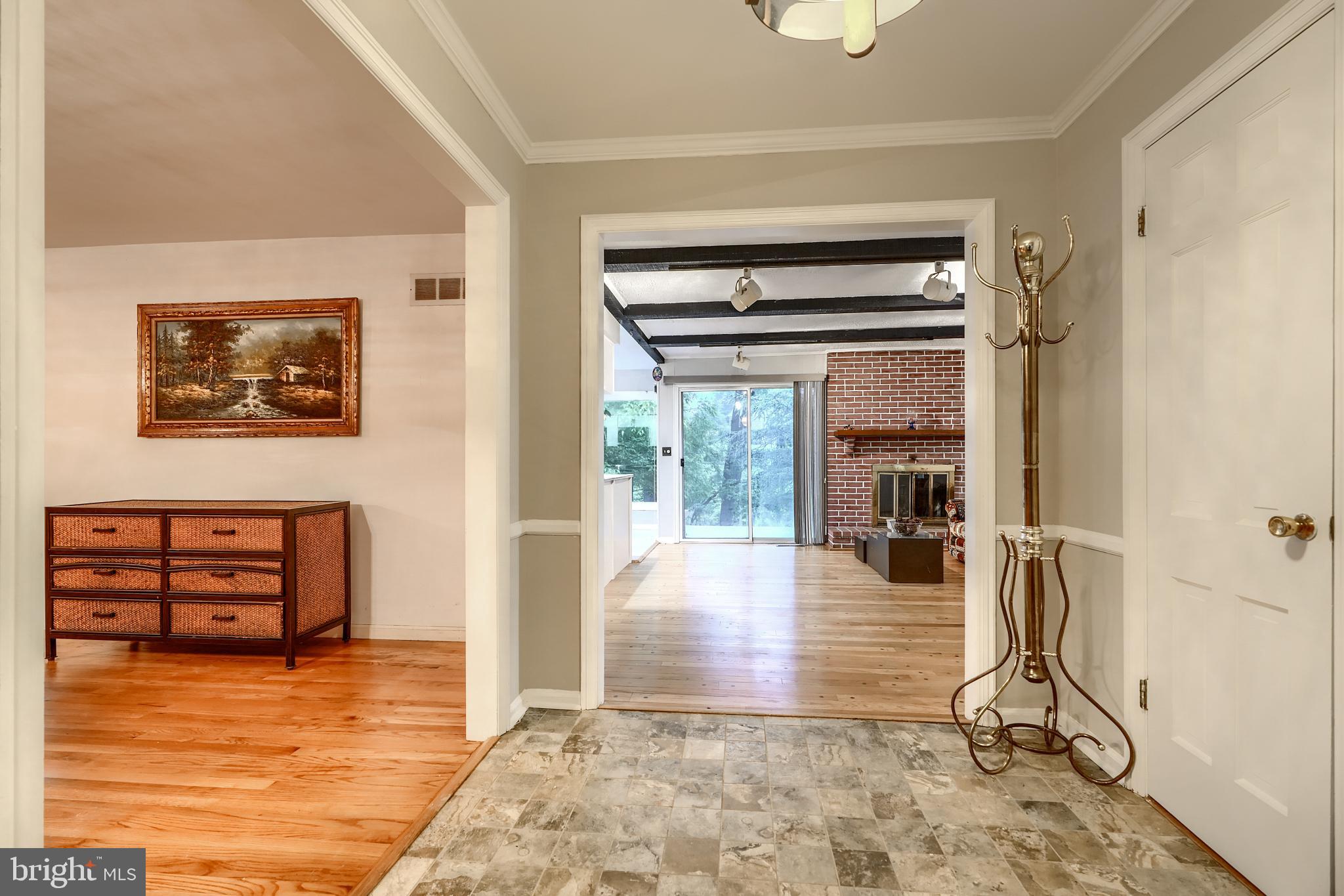 1012 VALEWOOD ROAD