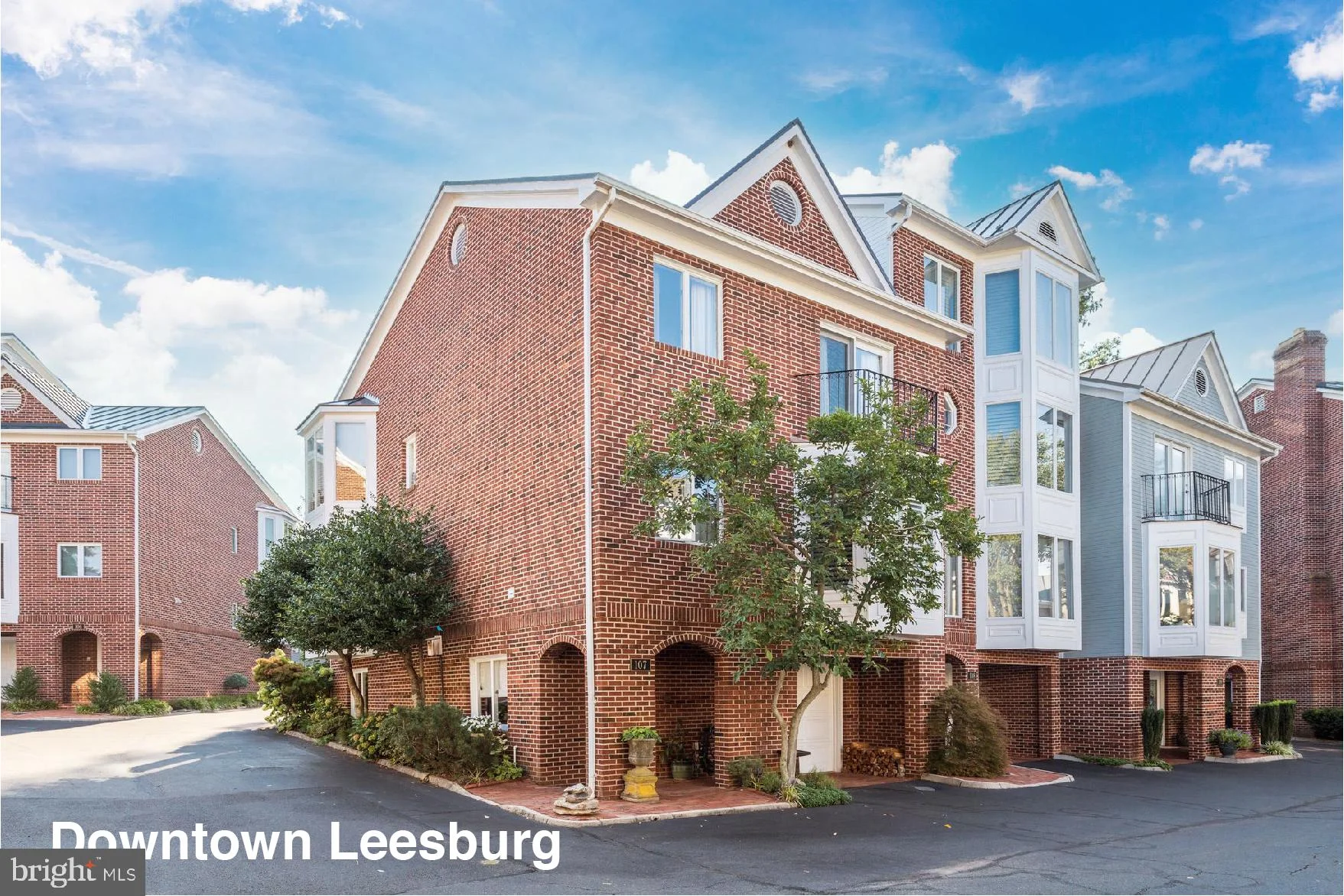 107 Chesterfield Place SW, Leesburg, VA 20175