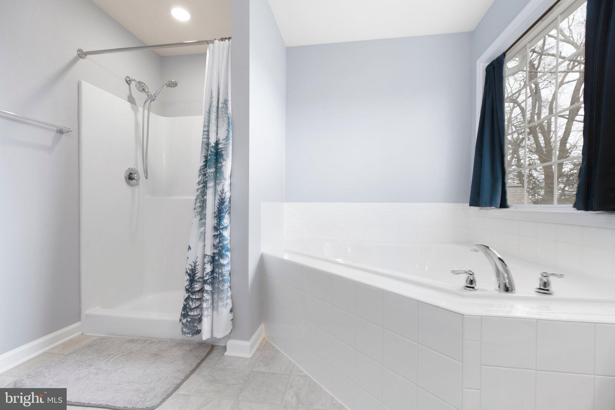 EBB TIDE BEACH ESTATES - Residential