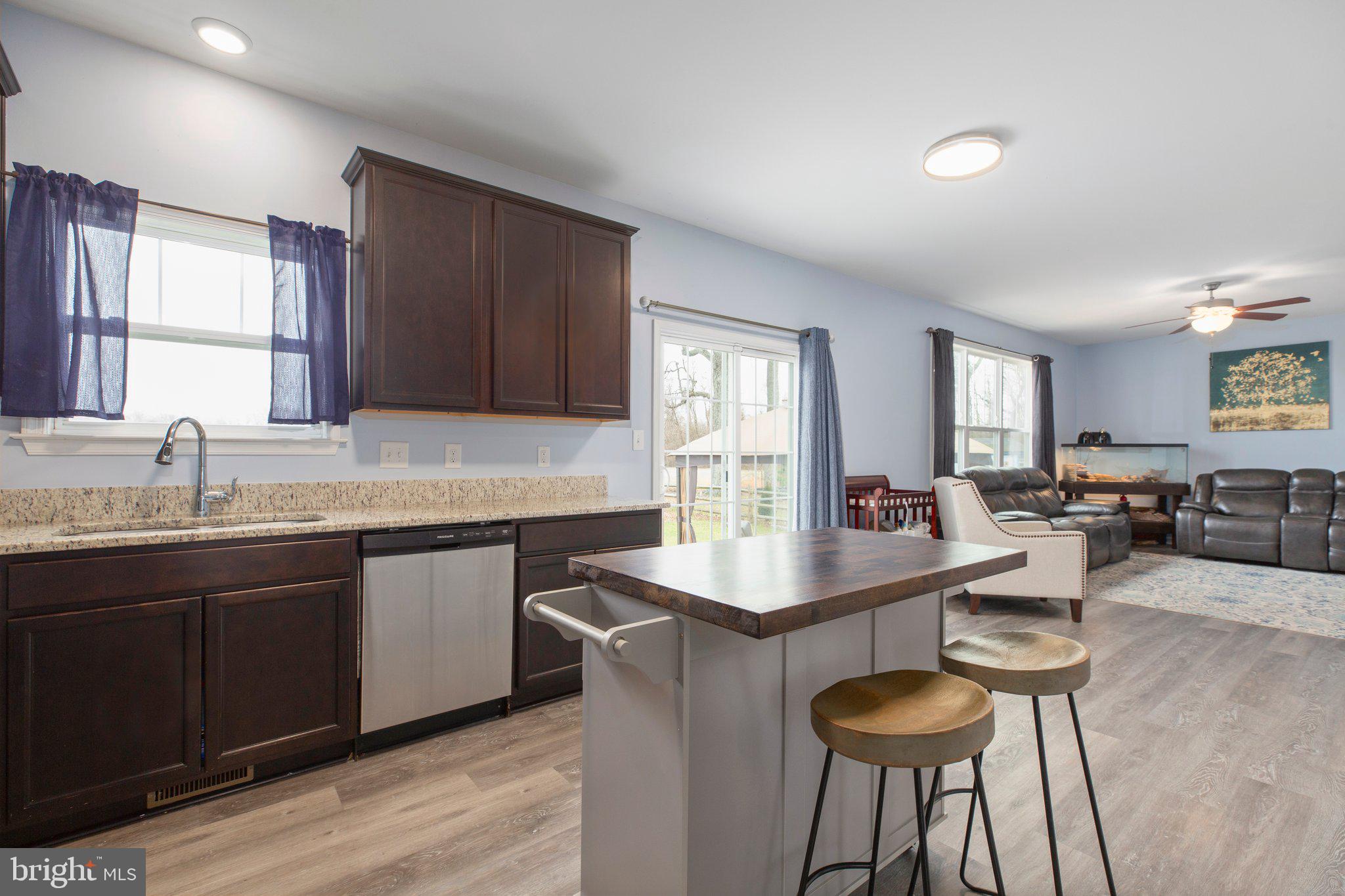 EBB TIDE BEACH ESTATES - Residential