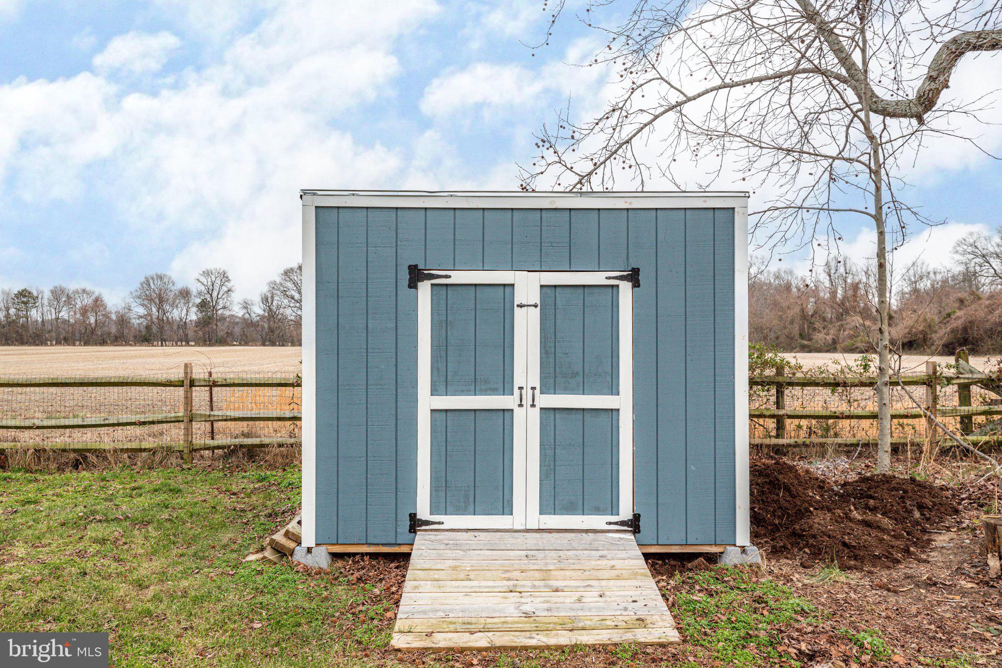 EBB TIDE BEACH ESTATES - Residential