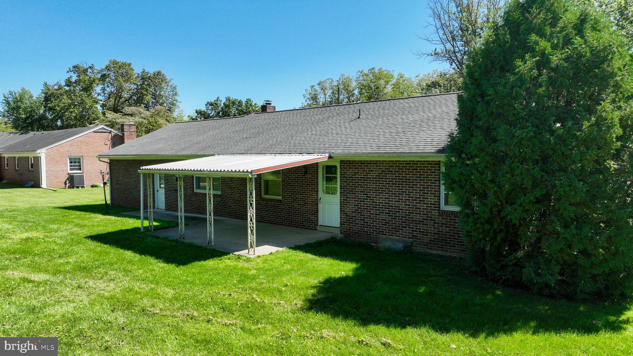 42 OAK LANE