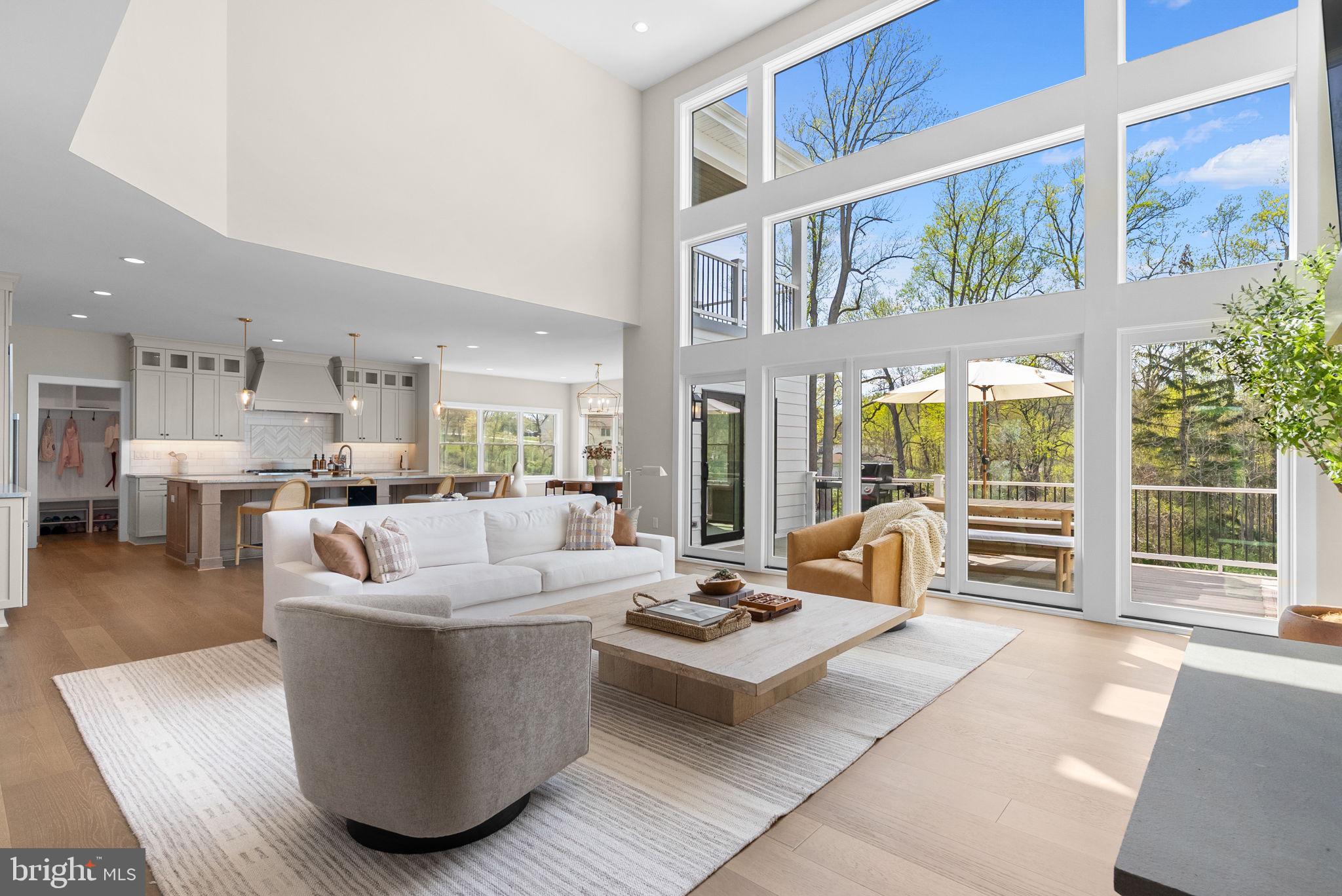 GARNET POINTE - Residential