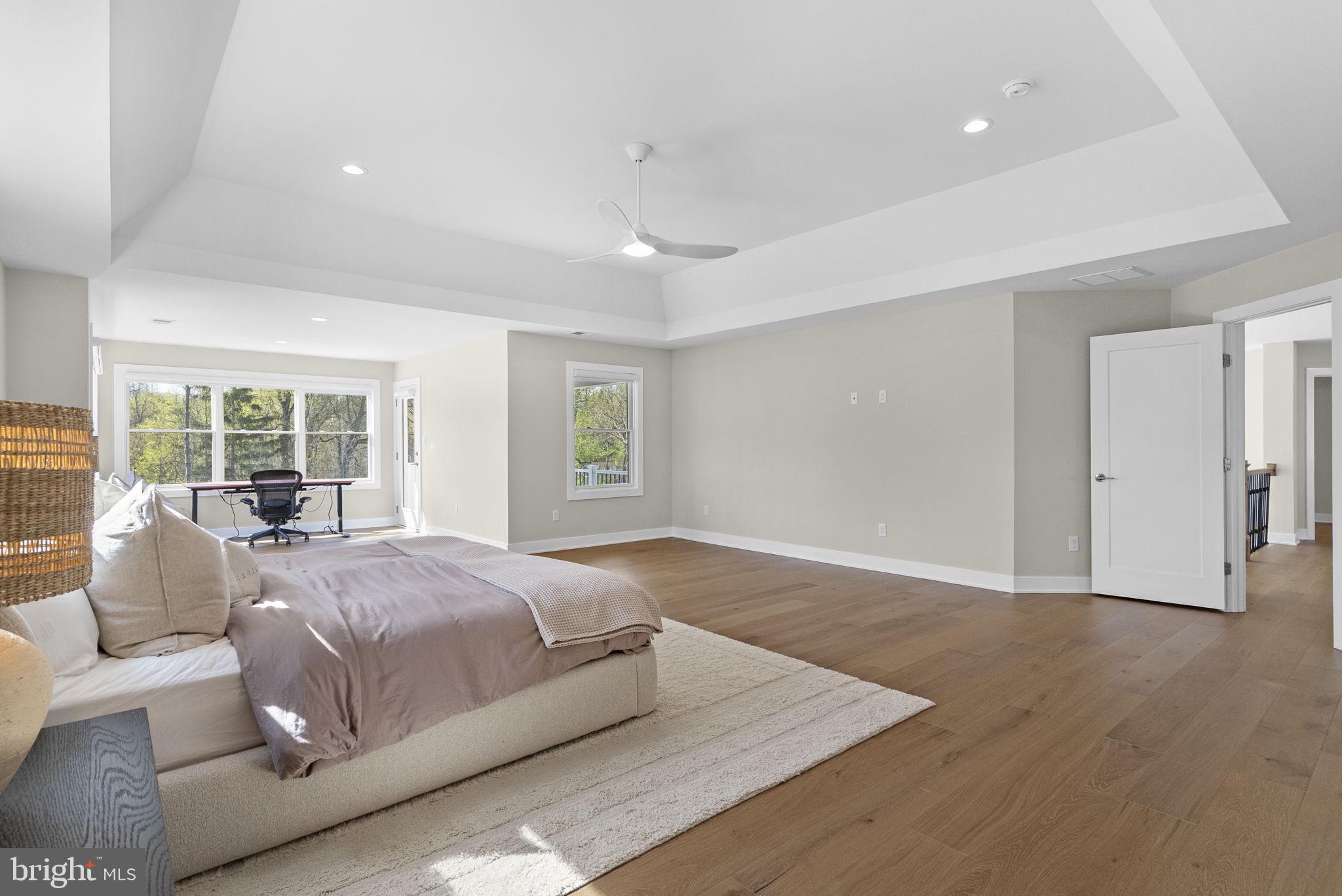 GARNET POINTE - Residential