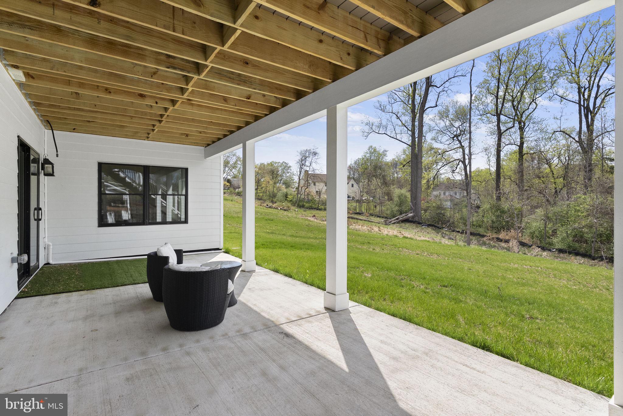 GARNET POINTE - Residential