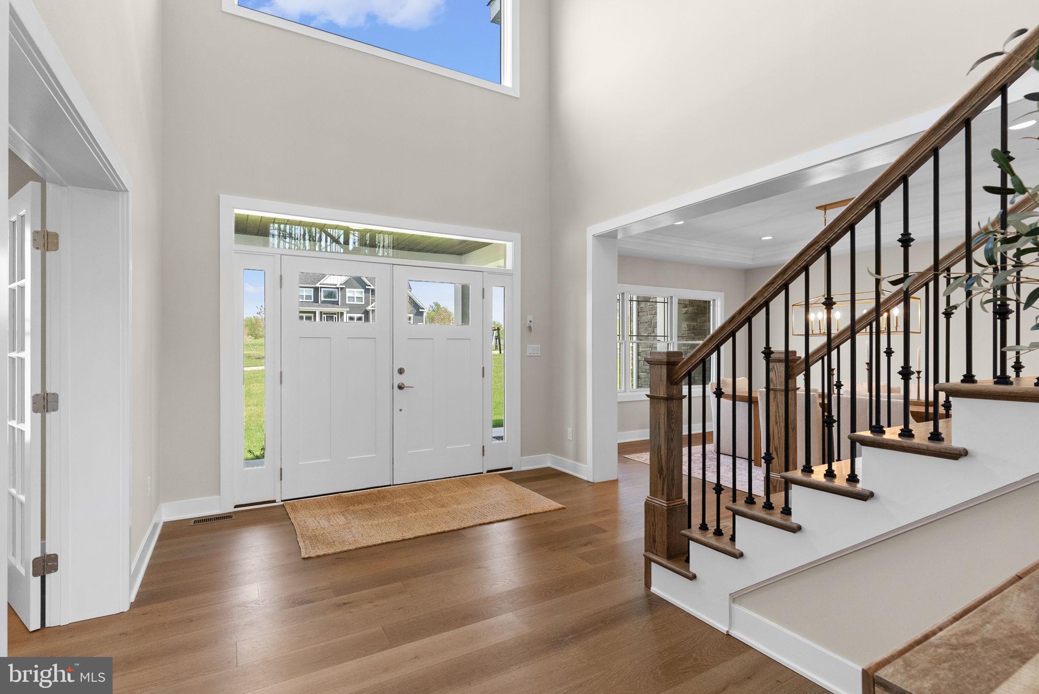 GARNET POINTE - Residential