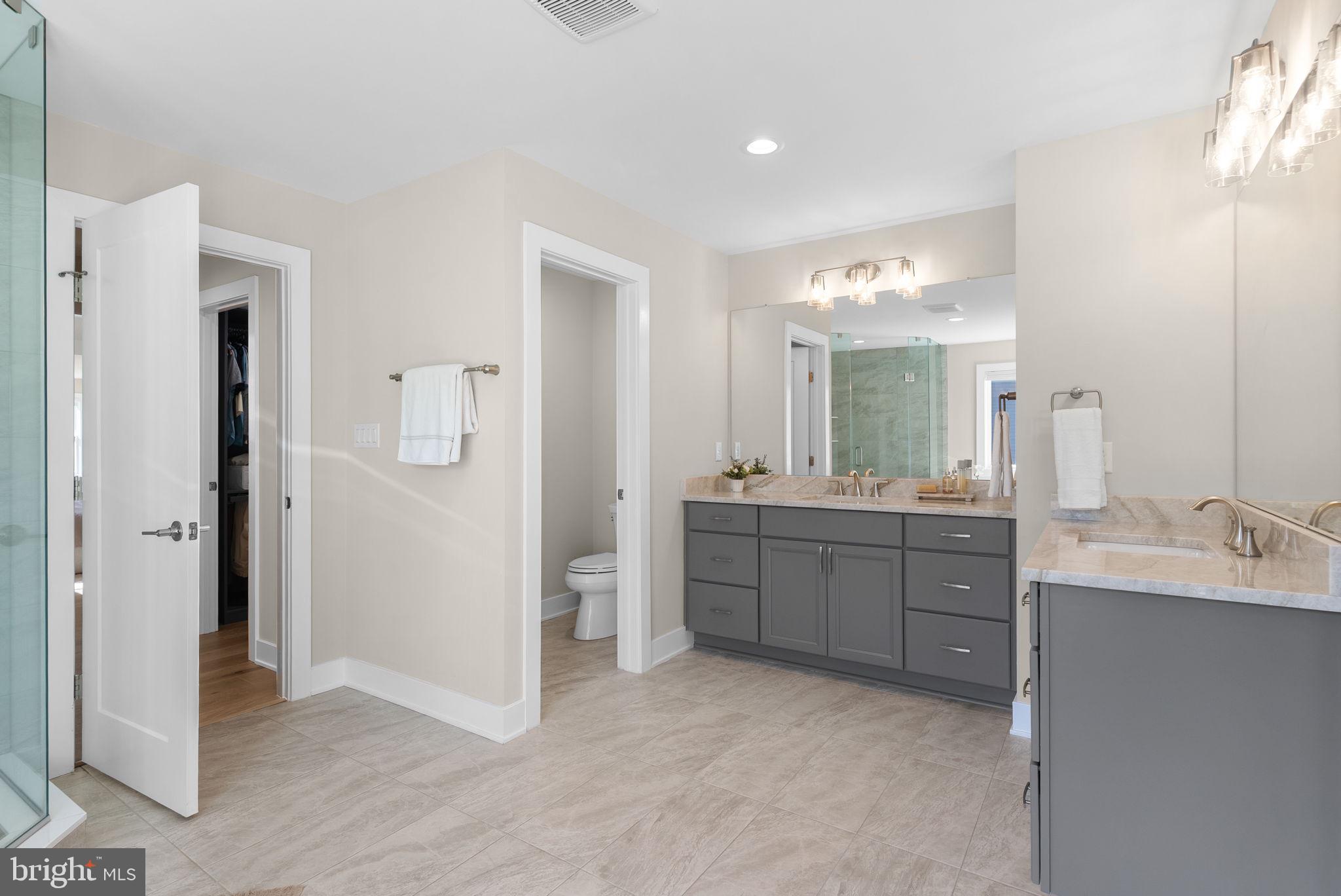 GARNET POINTE - Residential