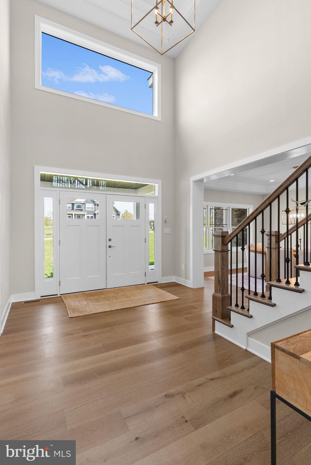 GARNET POINTE - Residential