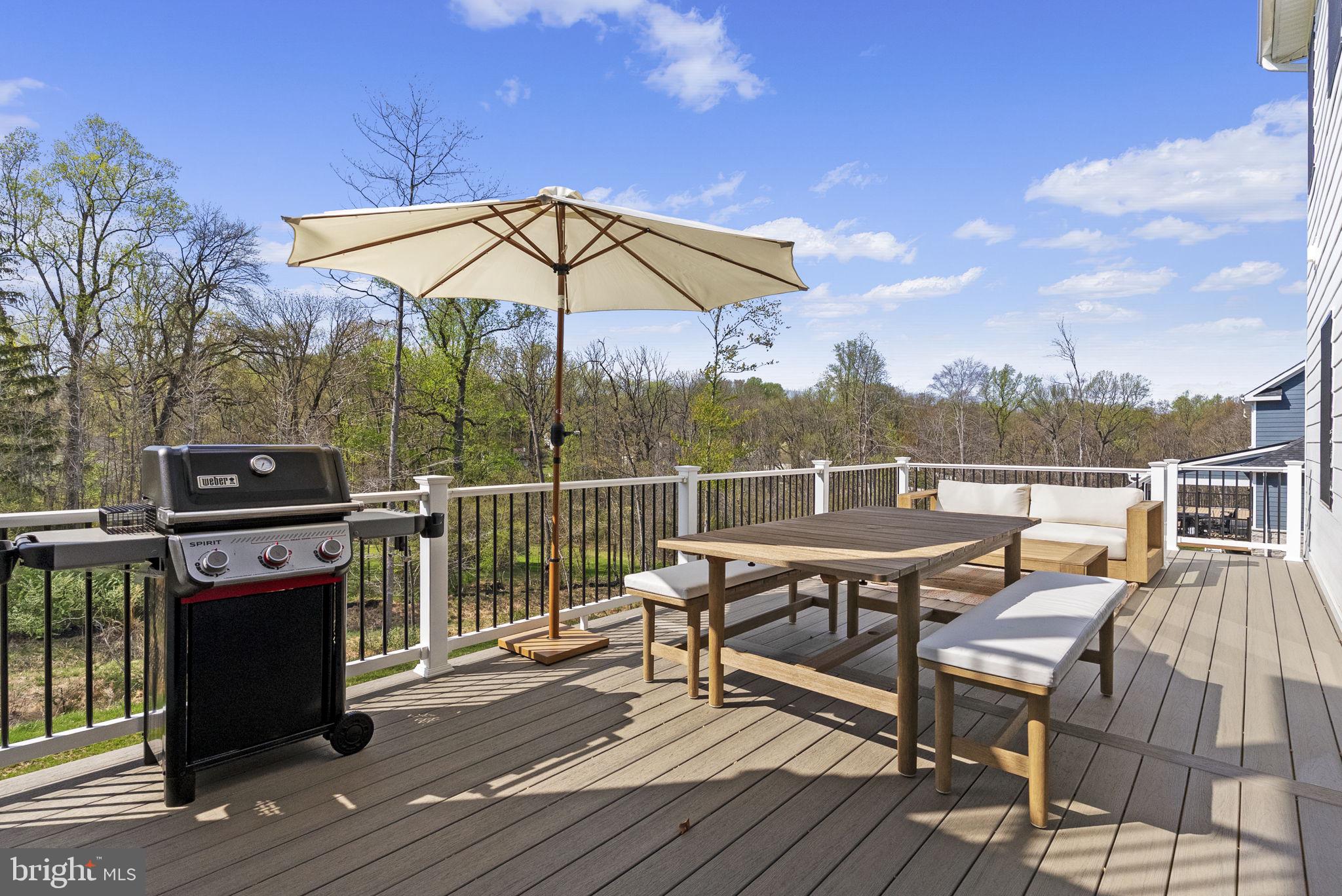 GARNET POINTE - Residential