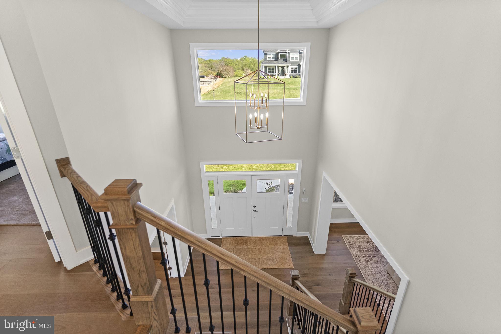 GARNET POINTE - Residential