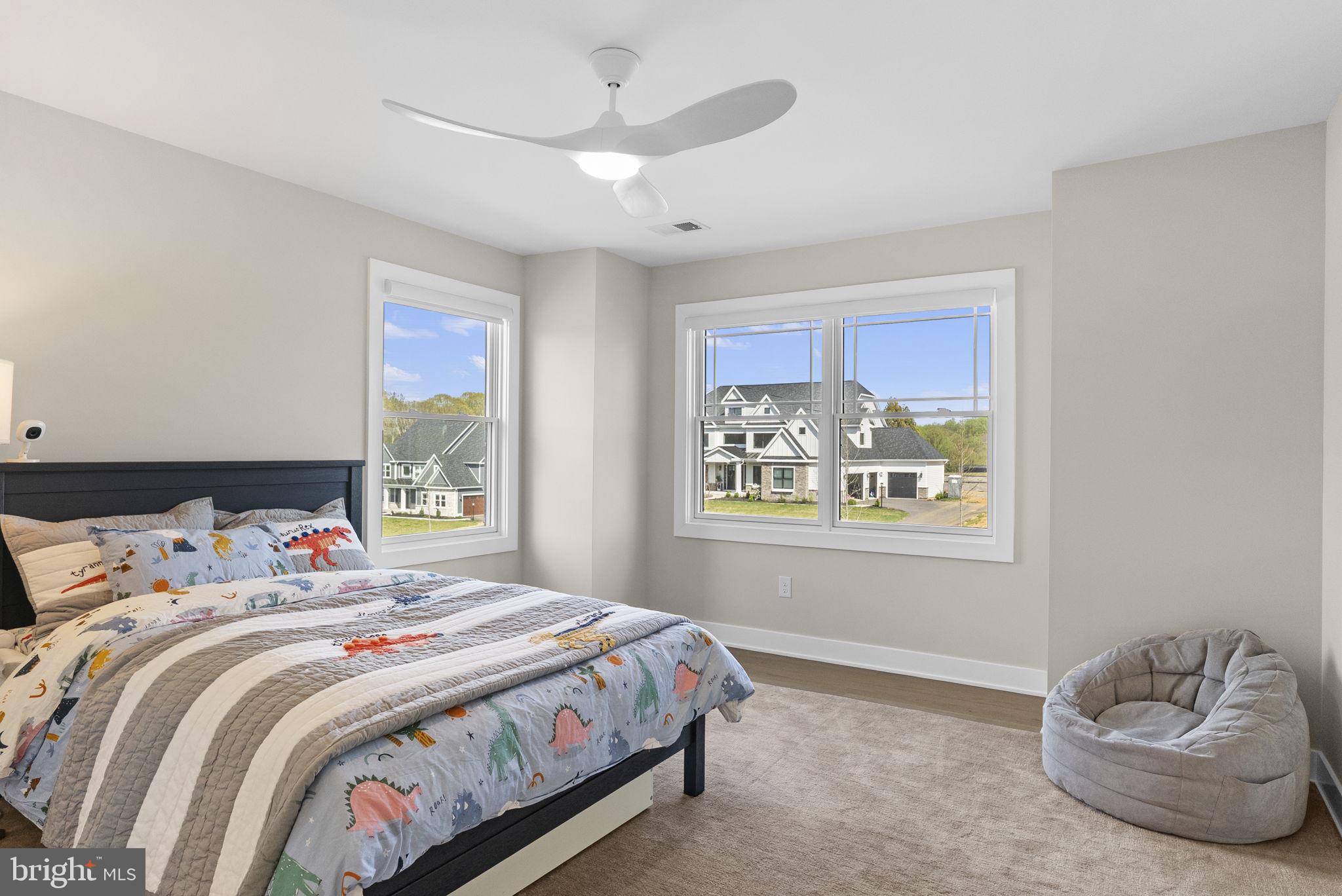 GARNET POINTE - Residential