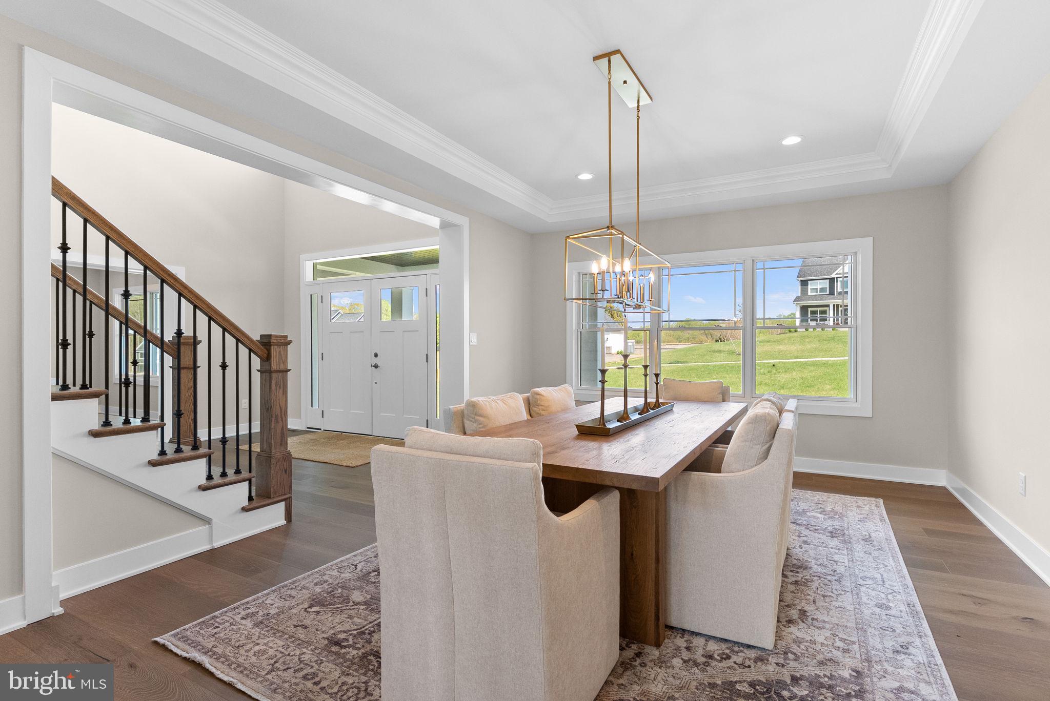 GARNET POINTE - Residential