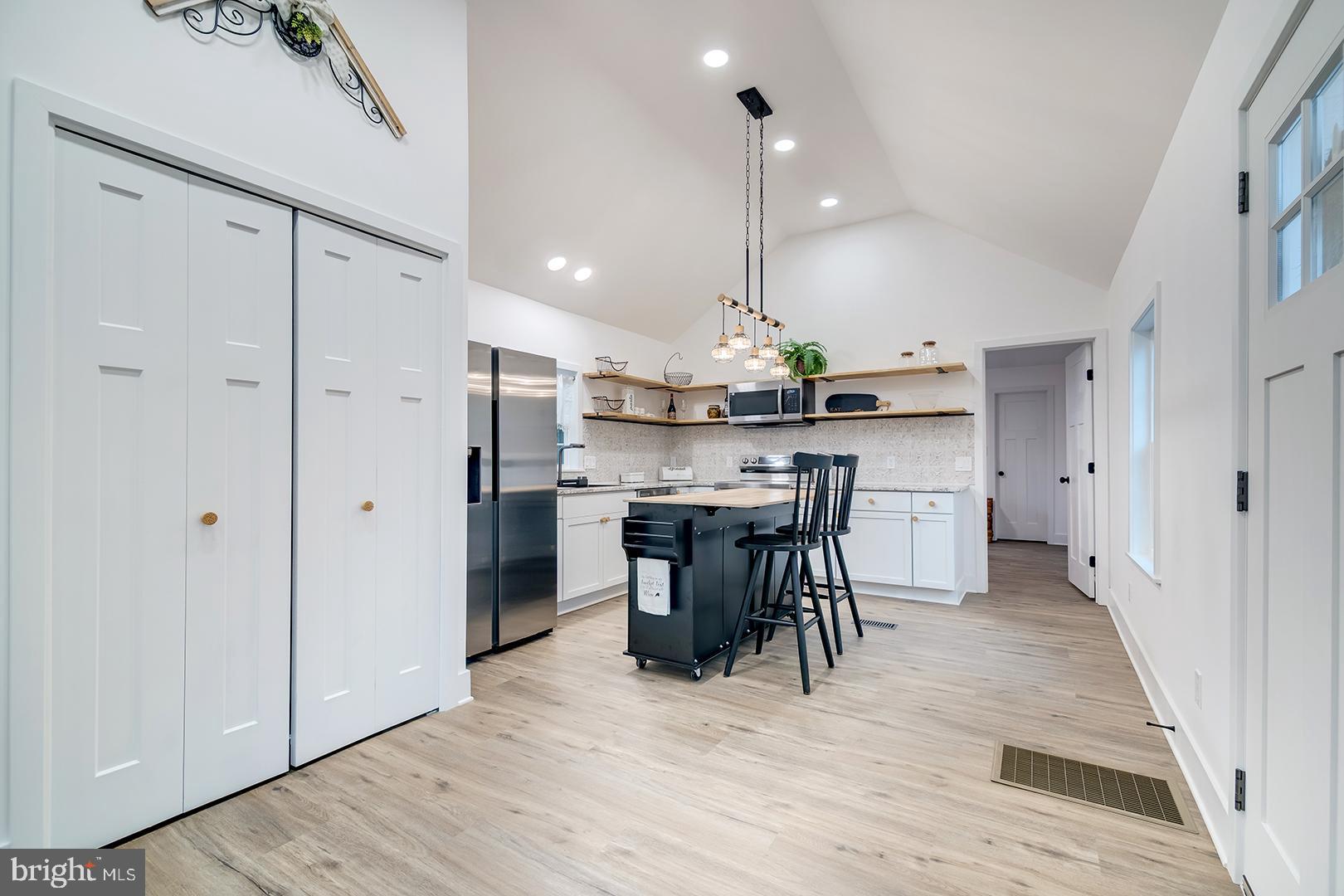 MCNICOL PLACE MHP - Residential