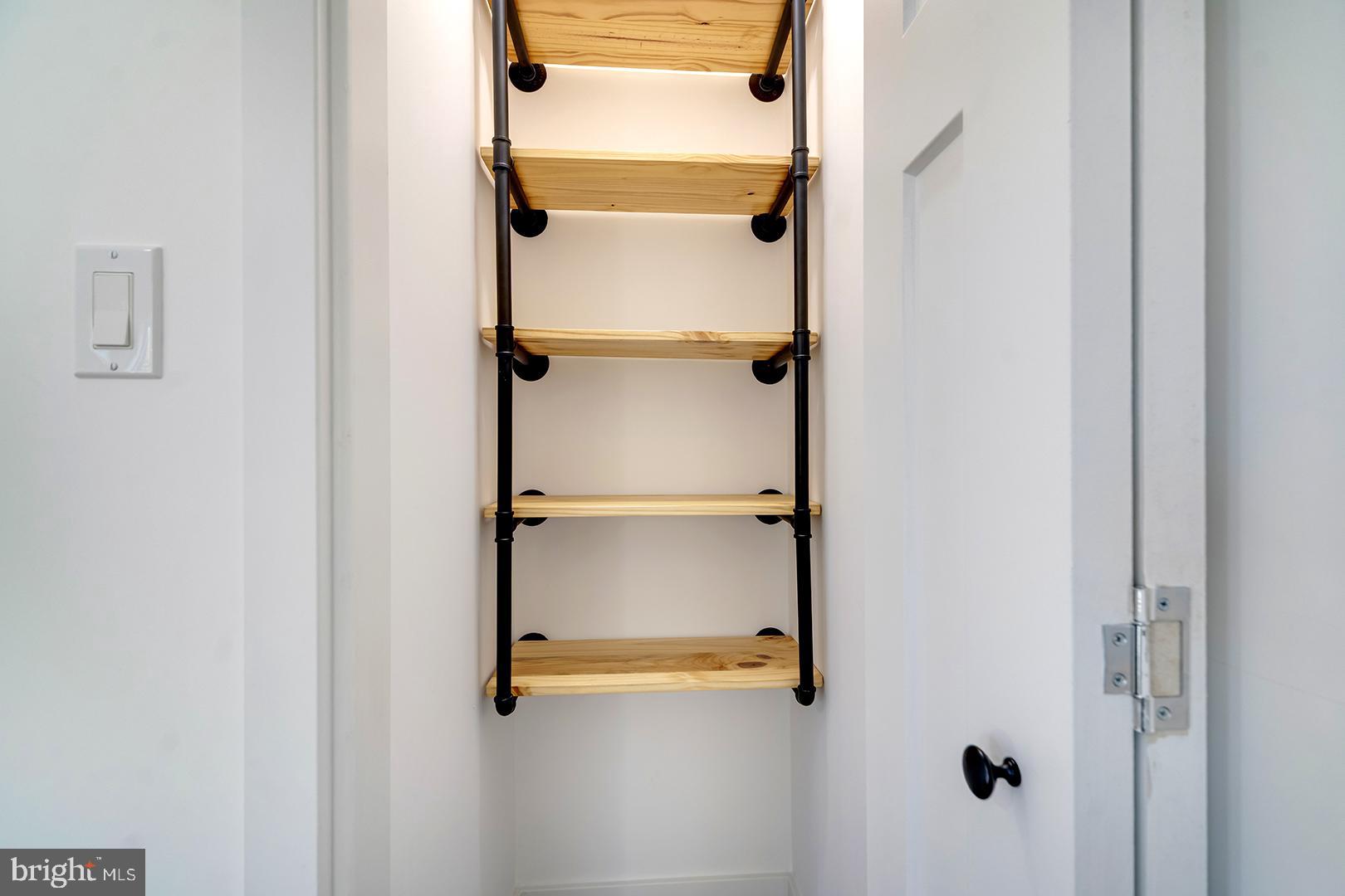 MCNICOL PLACE MHP - Residential