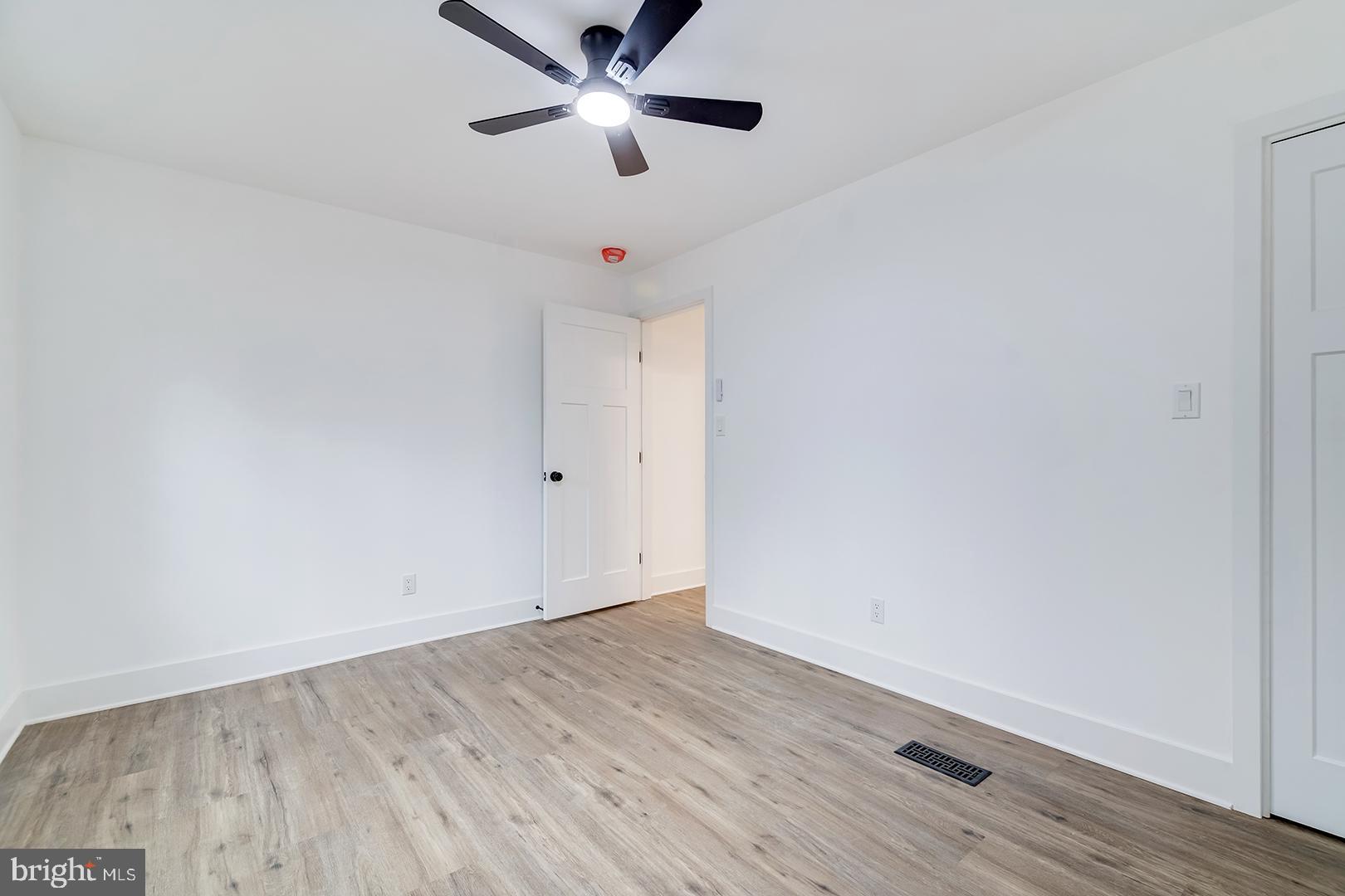 MCNICOL PLACE MHP - Residential