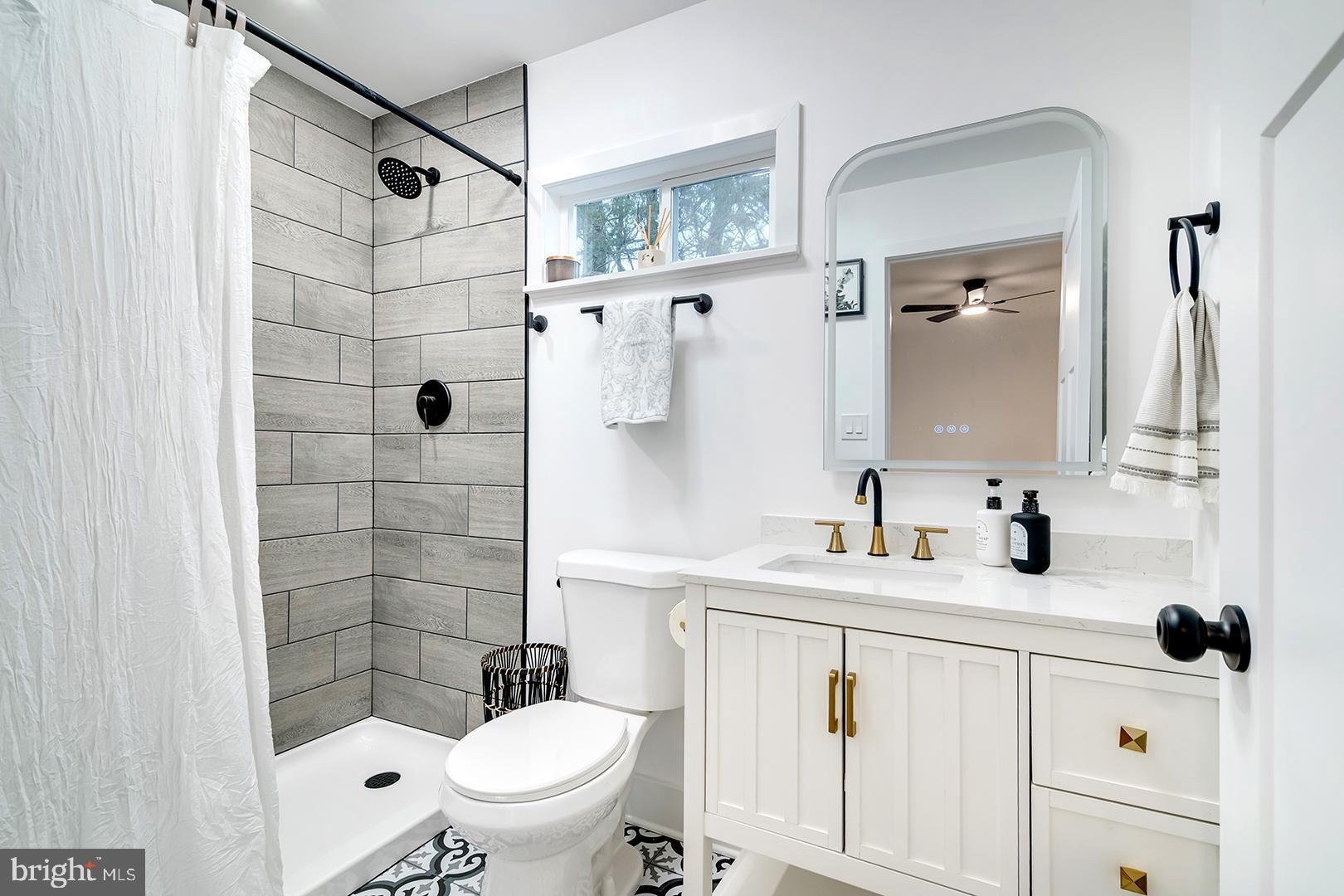 MCNICOL PLACE MHP - Residential