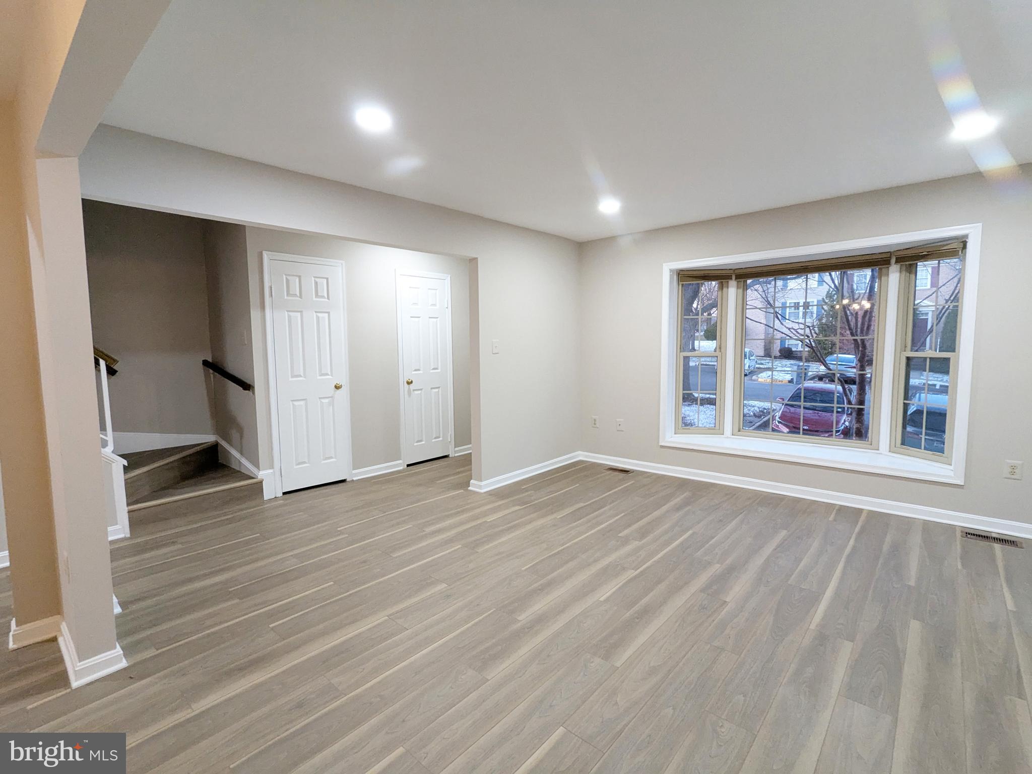 HAYFIELD VIEW - Residential Lease