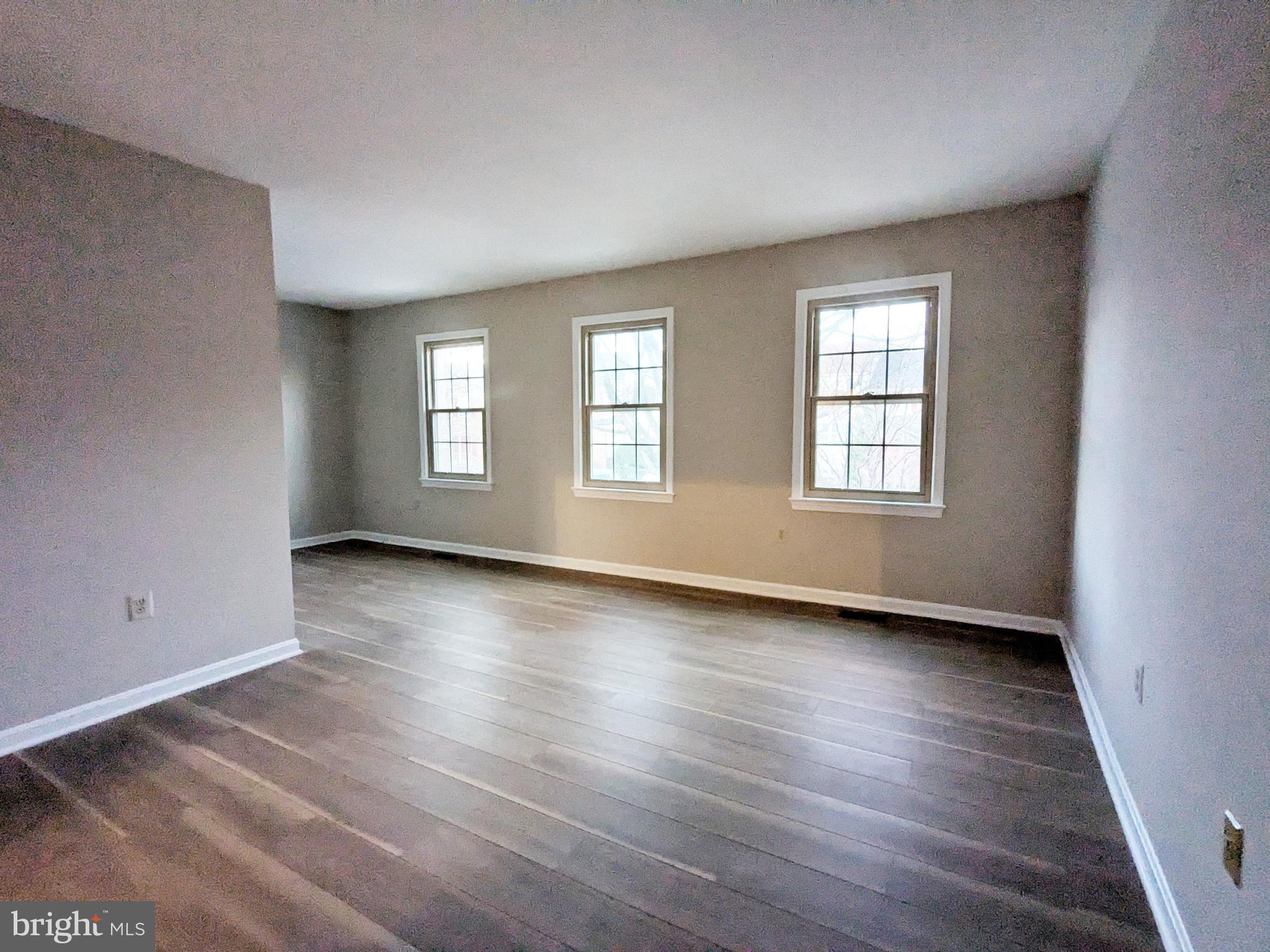 HAYFIELD VIEW - Residential Lease