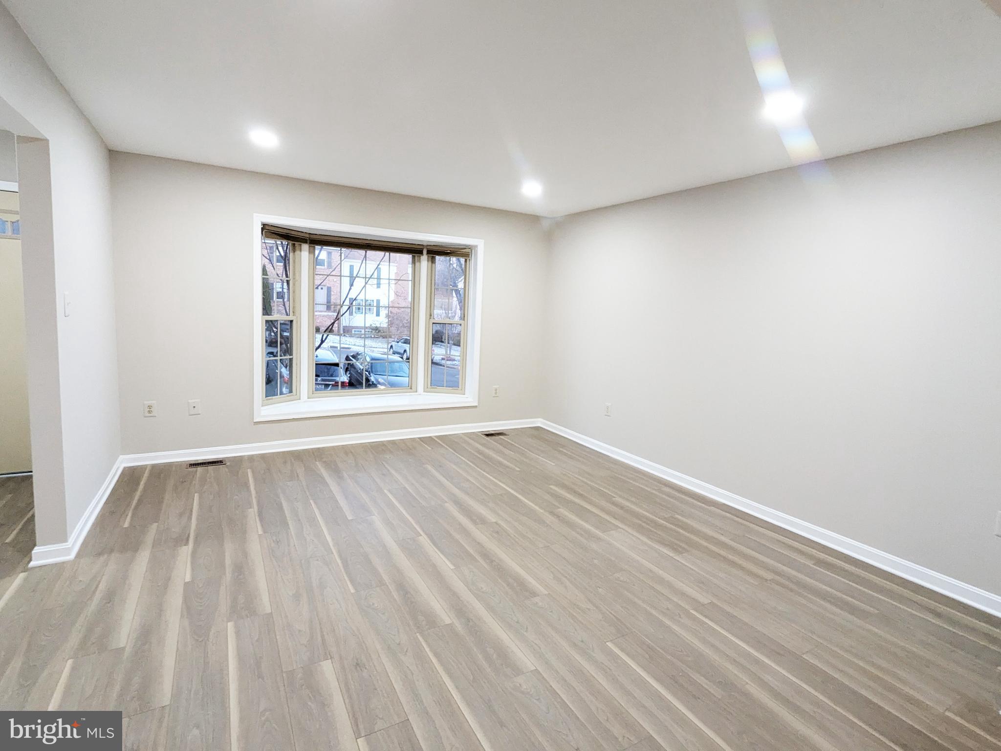 HAYFIELD VIEW - Residential Lease