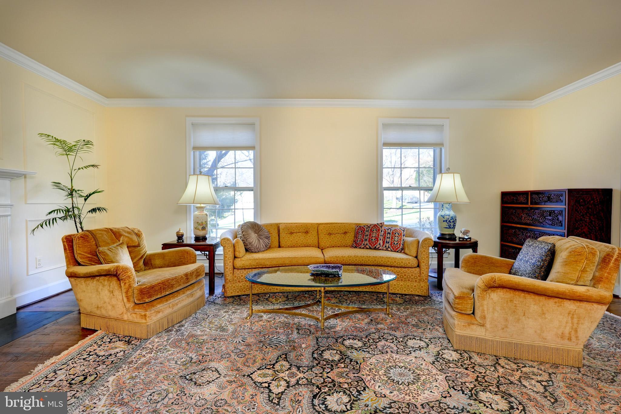 RIVER FALLS - Residential