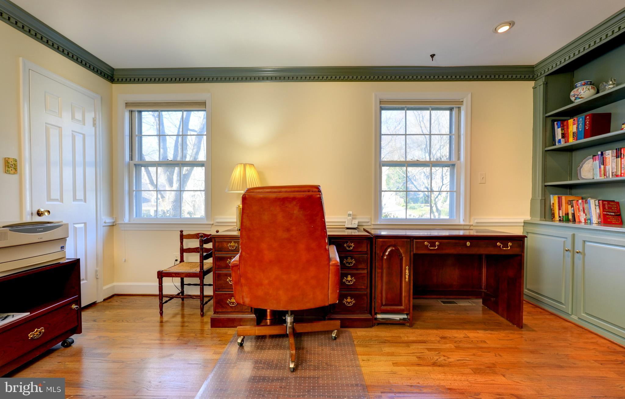 RIVER FALLS - Residential