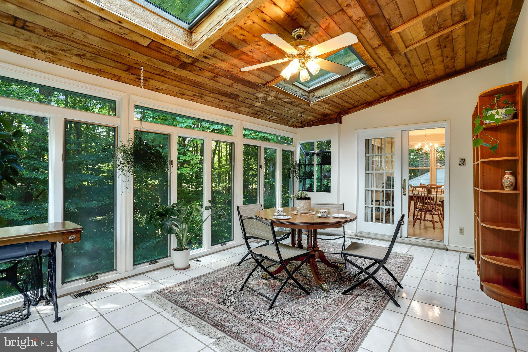 RIVER FALLS - Residential