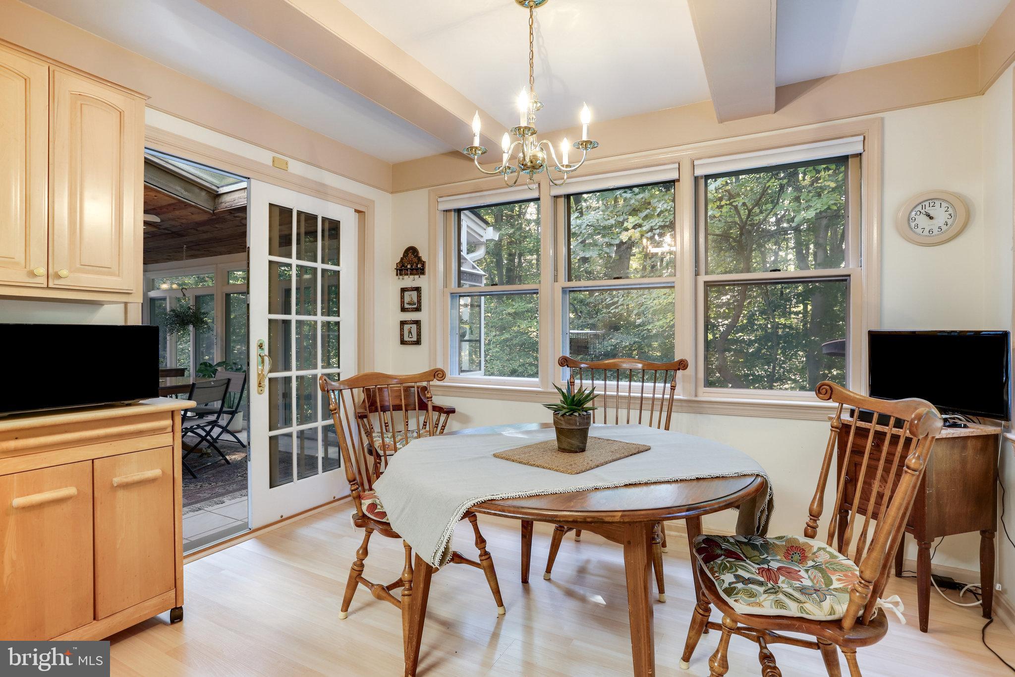 RIVER FALLS - Residential