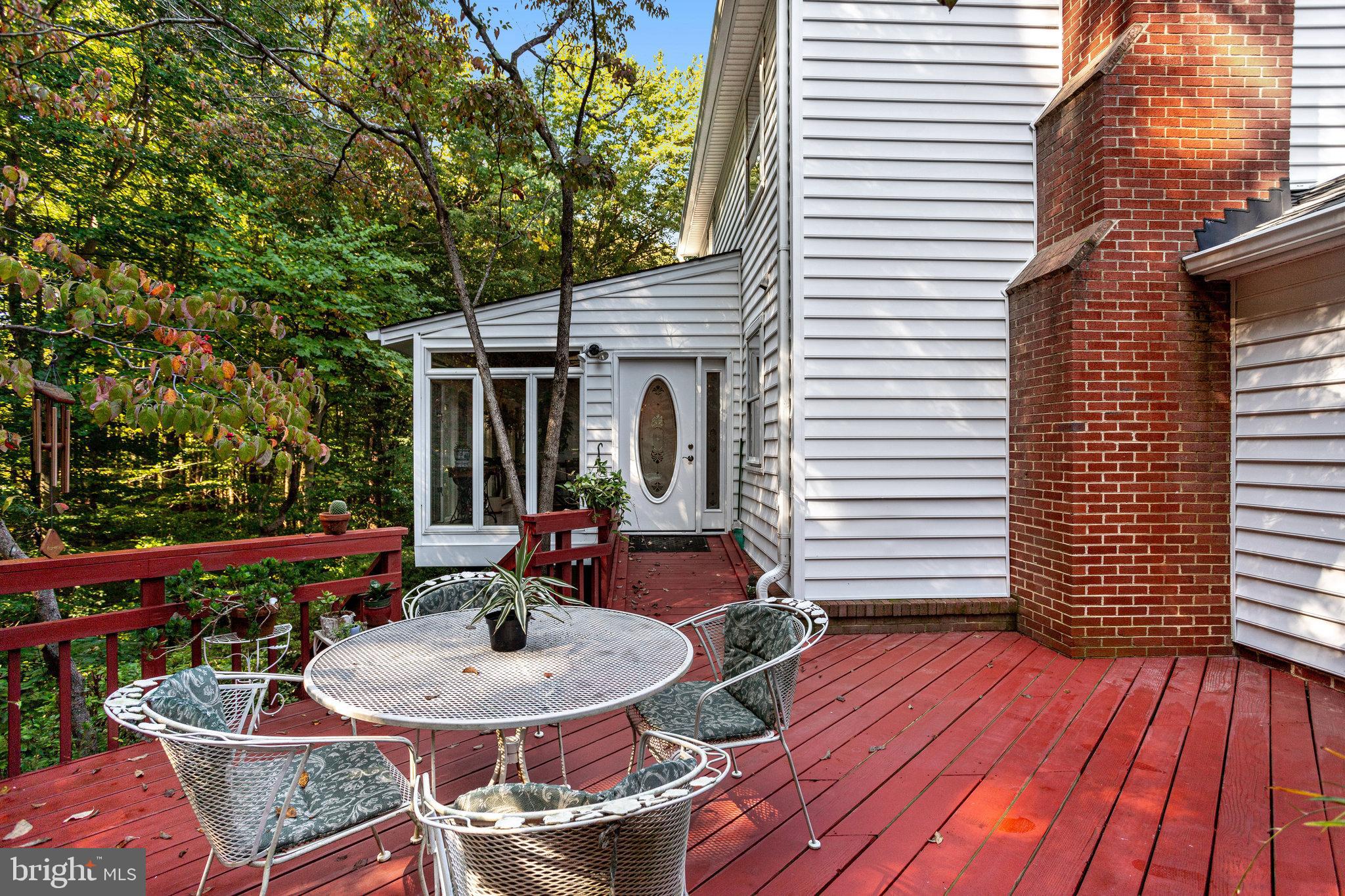 RIVER FALLS - Residential