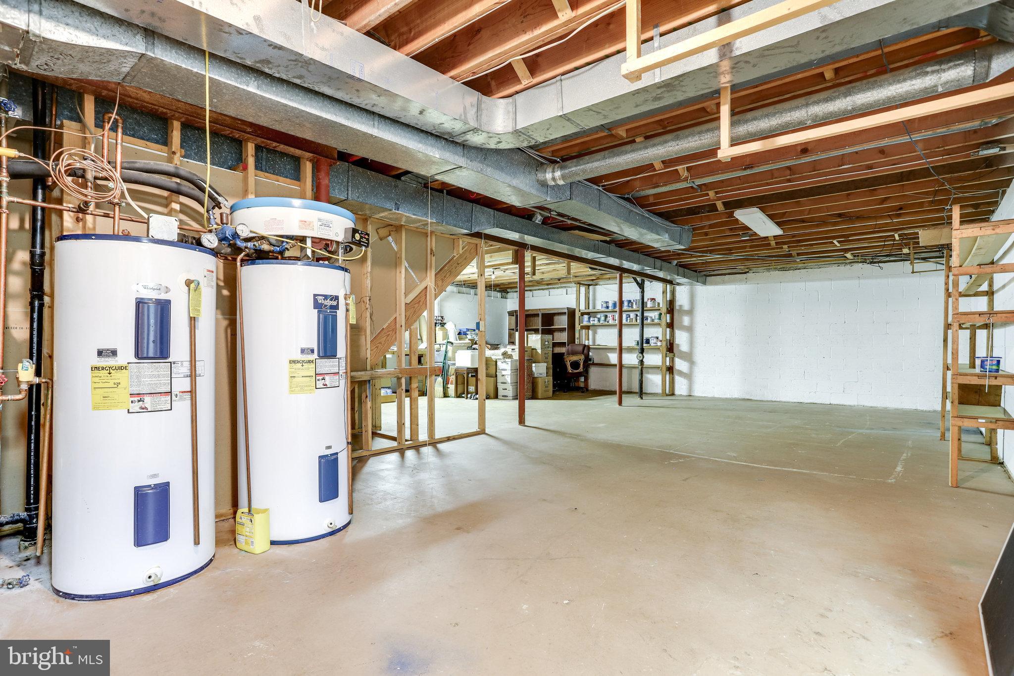 RIVER FALLS - Residential