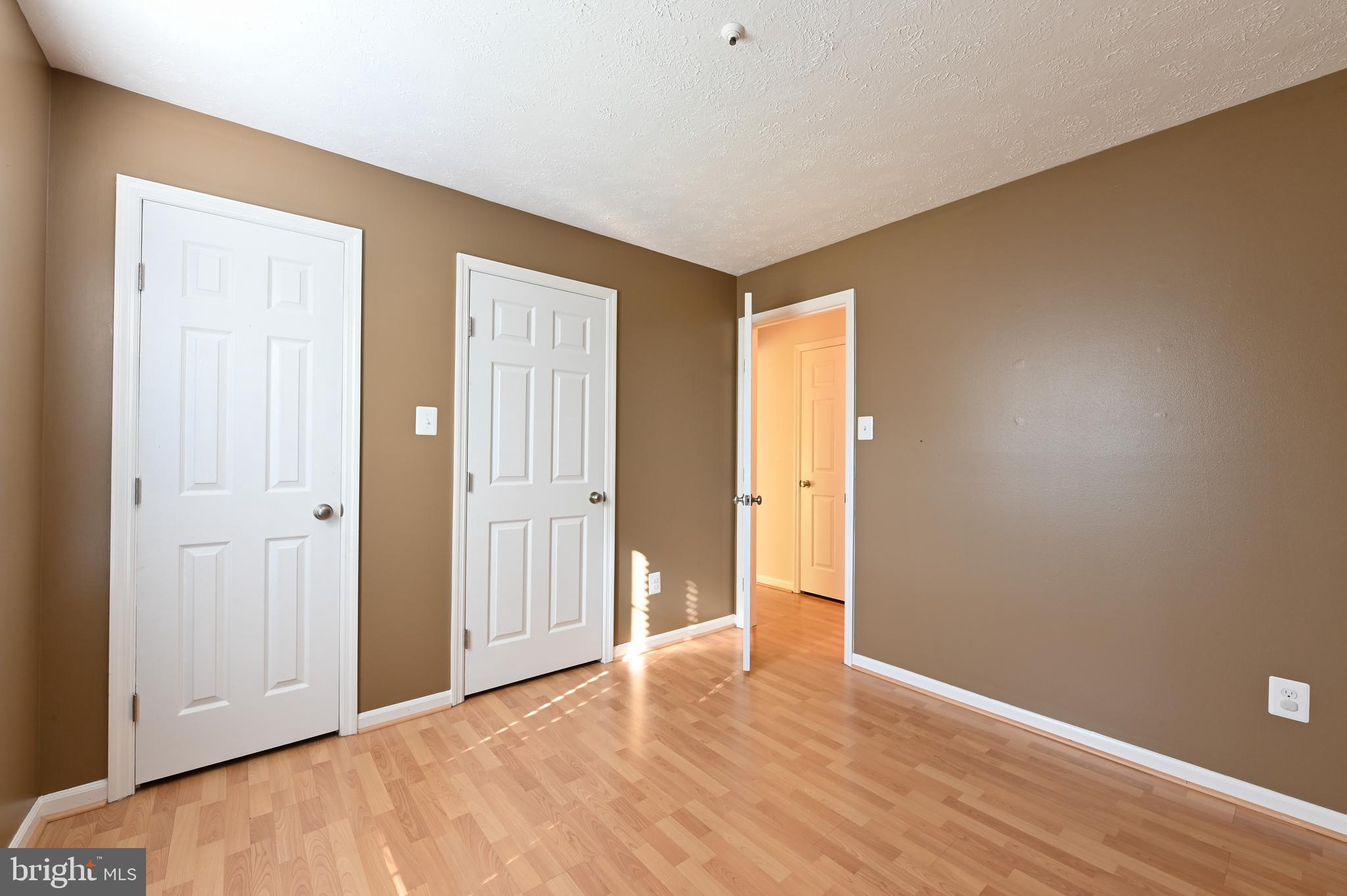 DEEP CREEK COMMONS - Residential